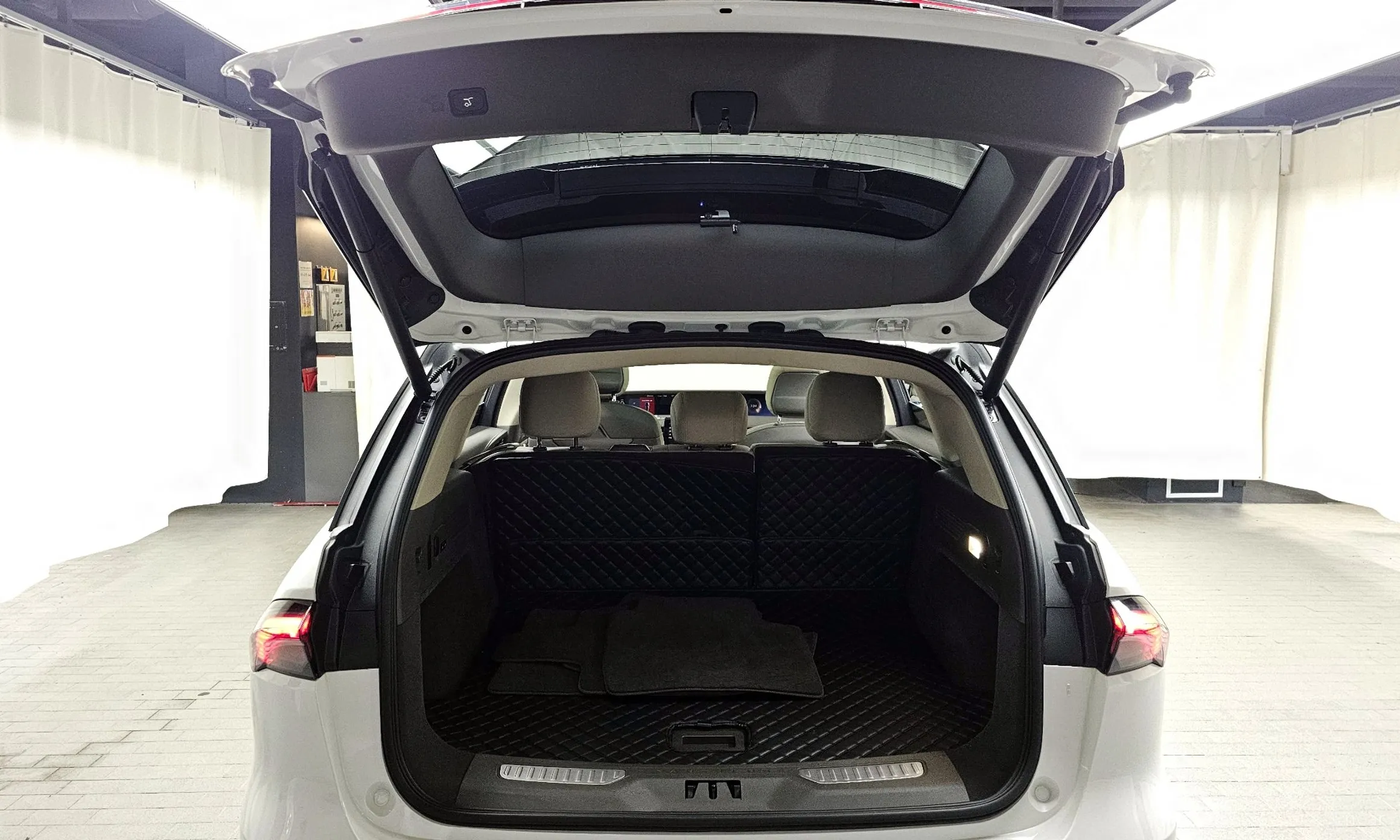 Lincoln Nautilus Gen 2 превью 20