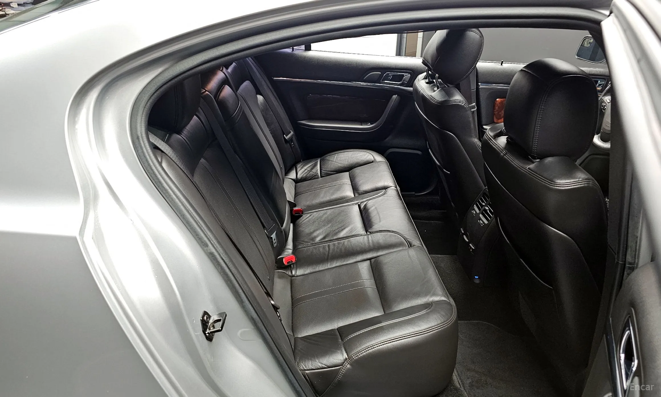 Lincoln New MKS превью 11