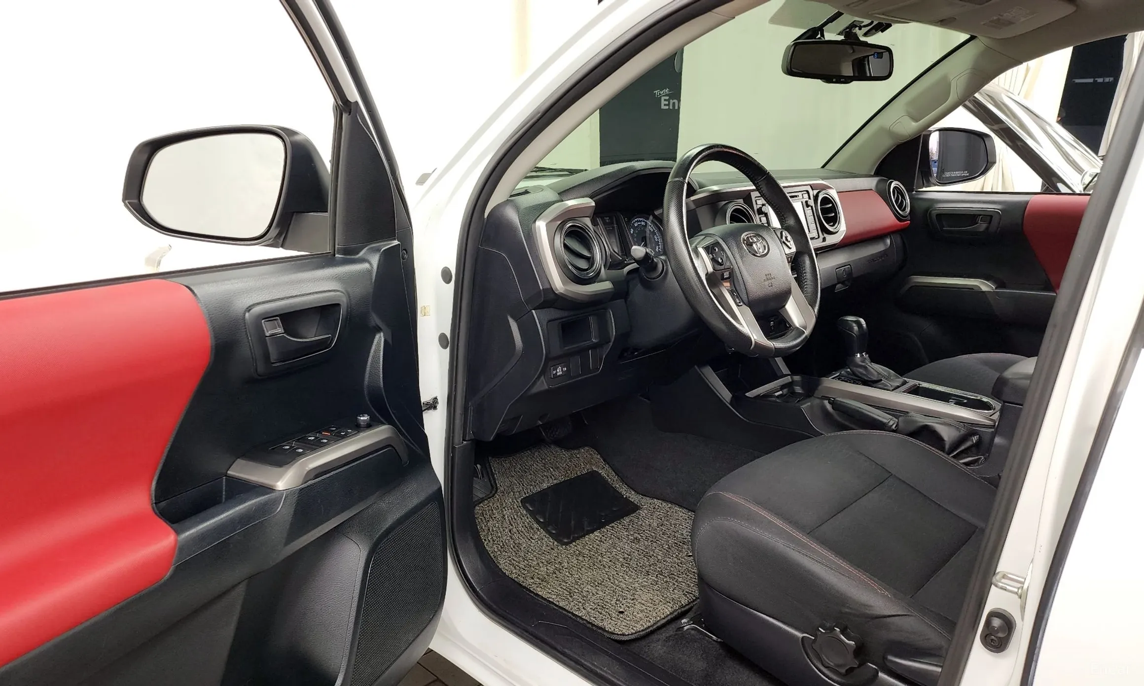 Toyota Tacoma превью 10