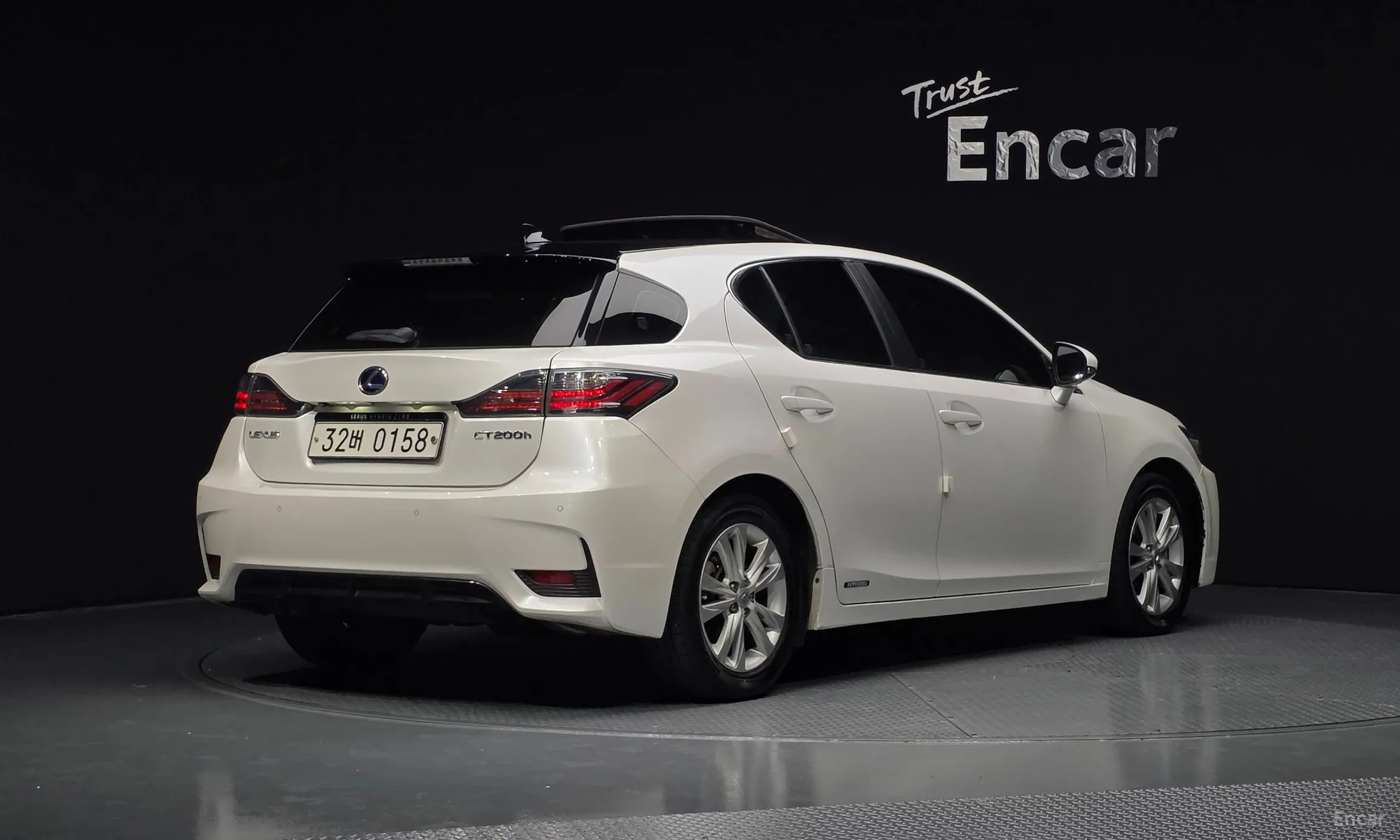 Lexus CT200h превью 2
