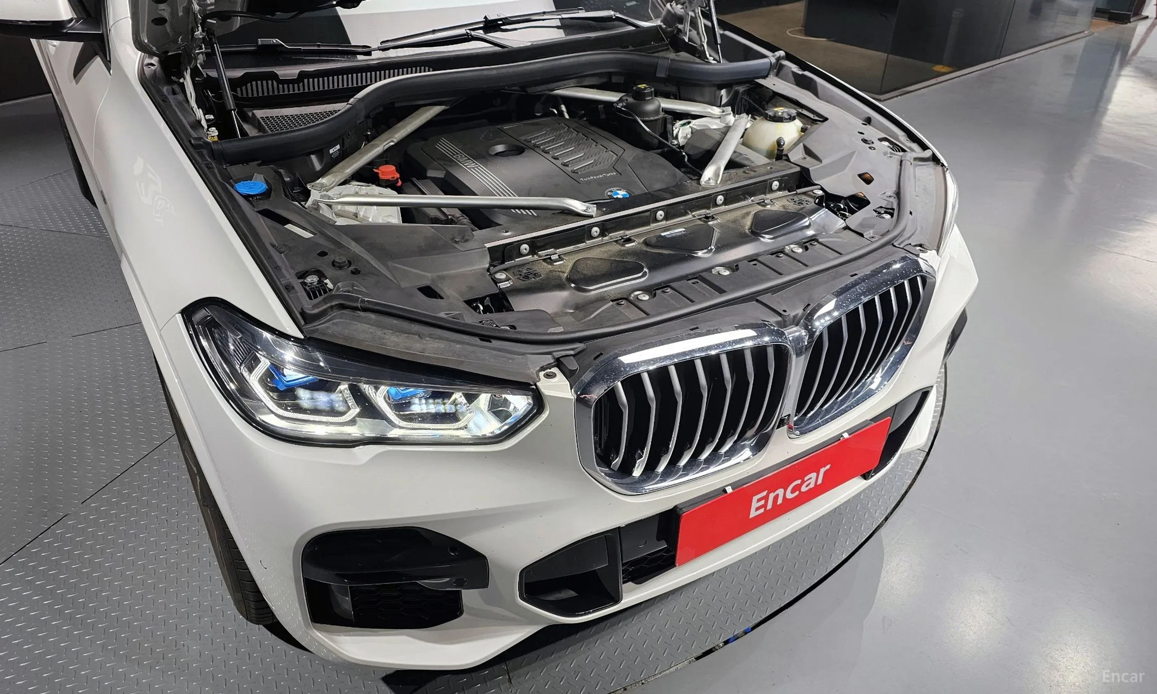 BMW X5 (G05) превью 6