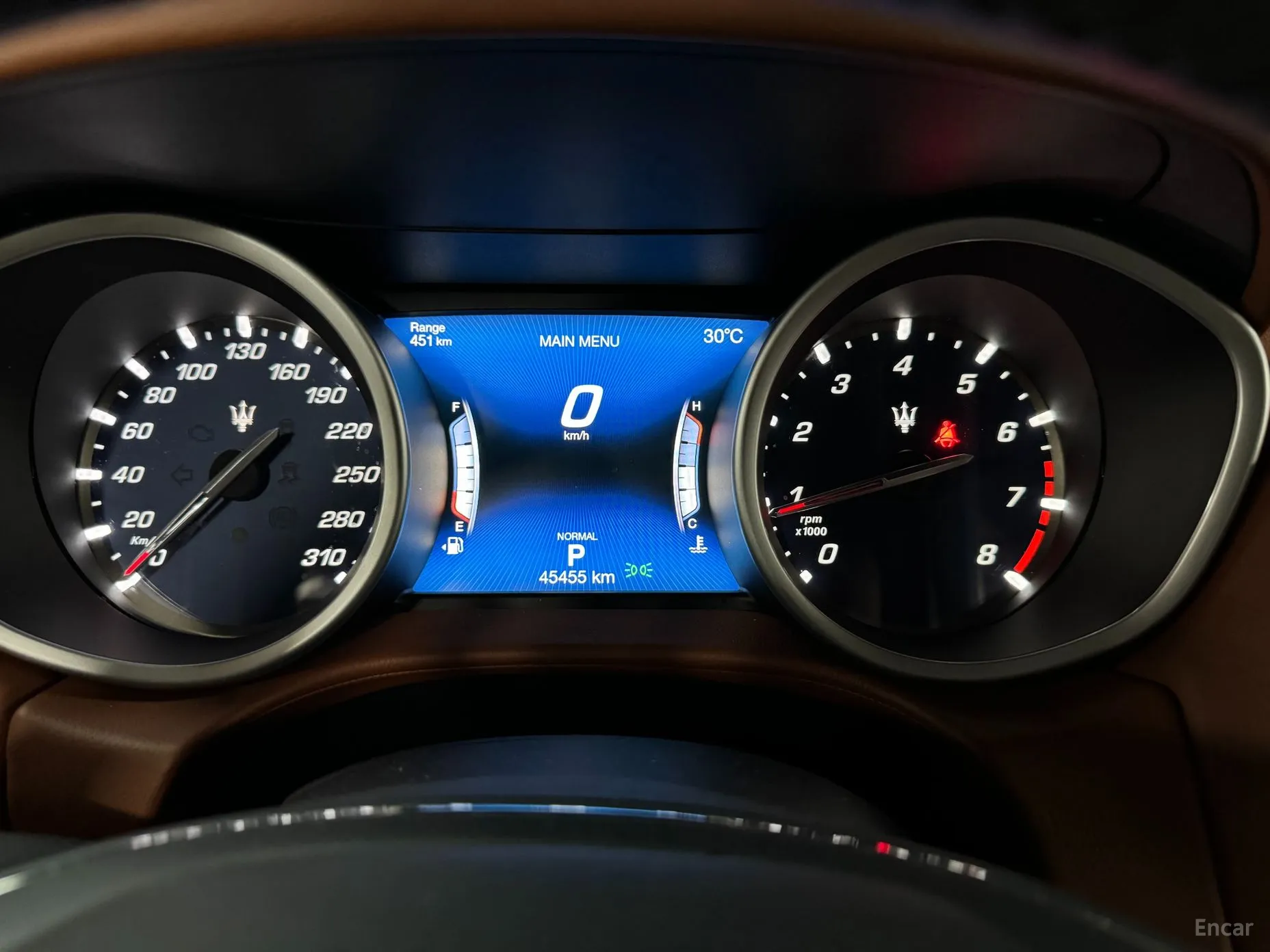 Maserati Ghibli превью 7