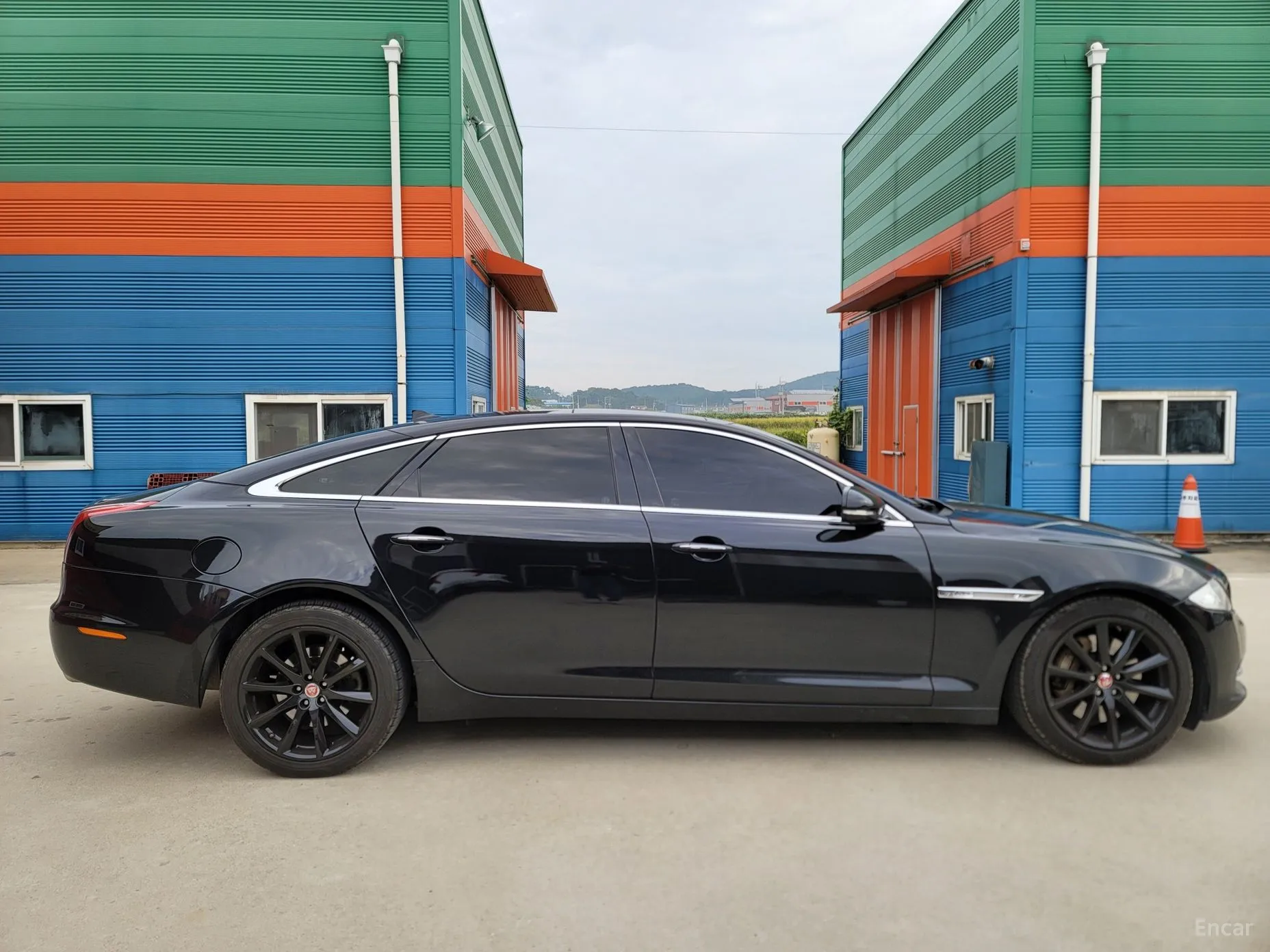 Jaguar All New XJ