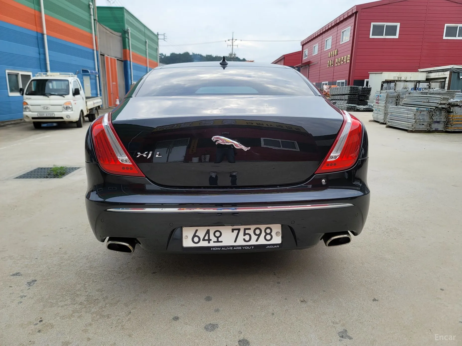 Jaguar All New XJ превью 4