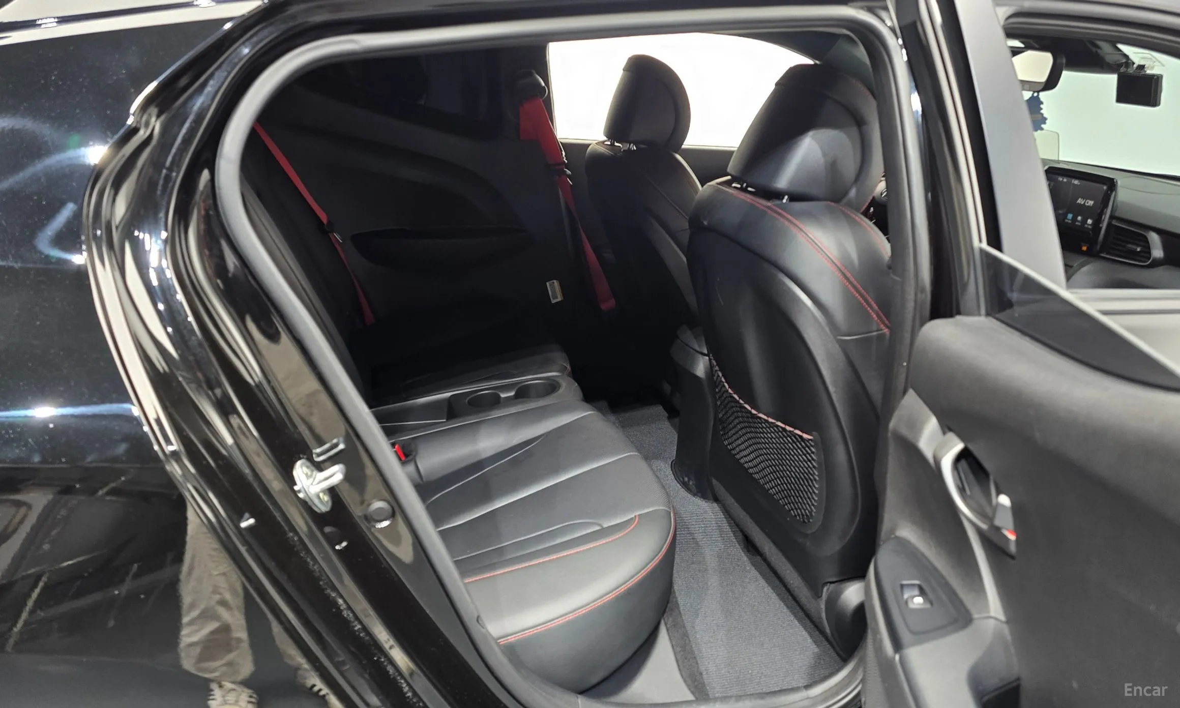 Hyundai Veloster (JS) превью 12