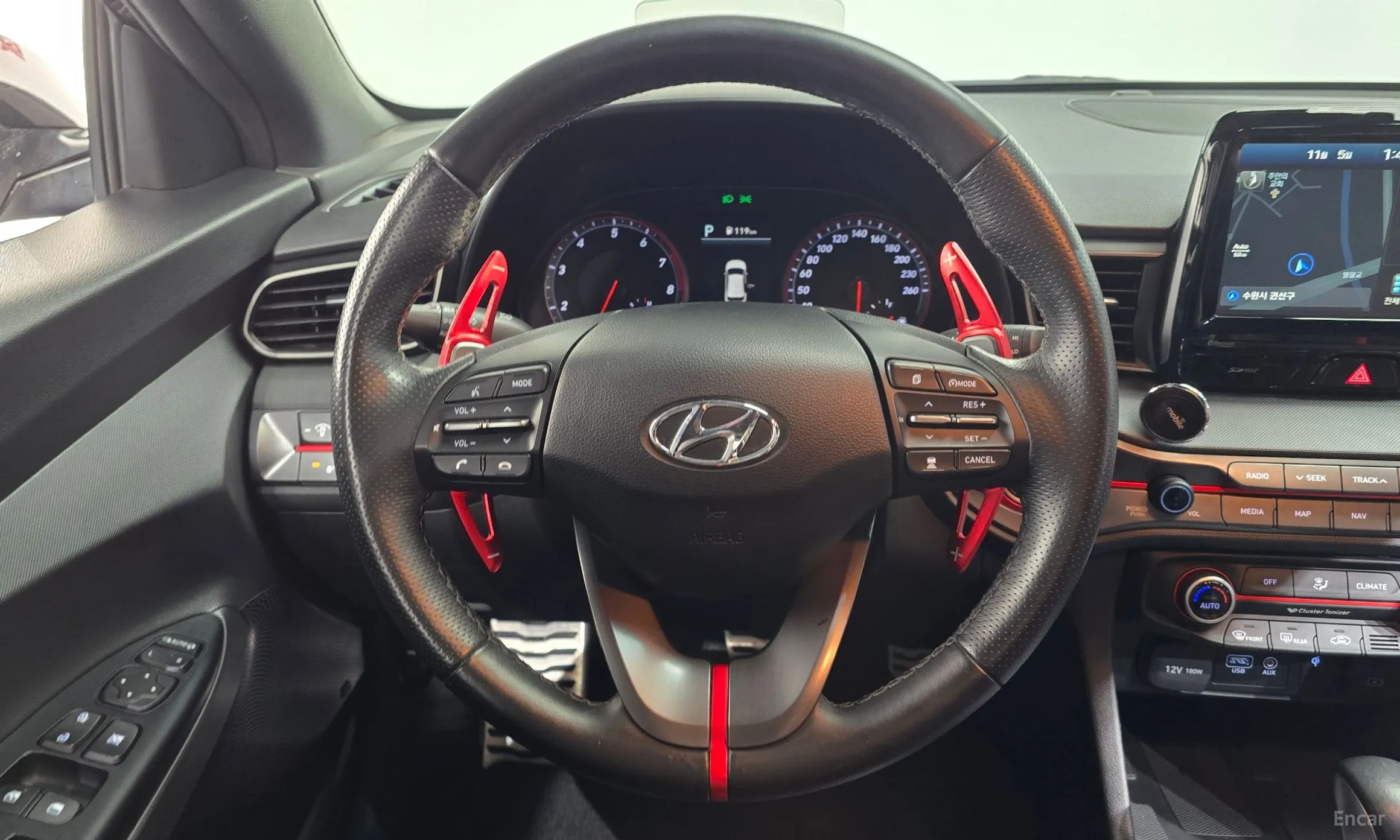 Hyundai Veloster (JS) превью 13