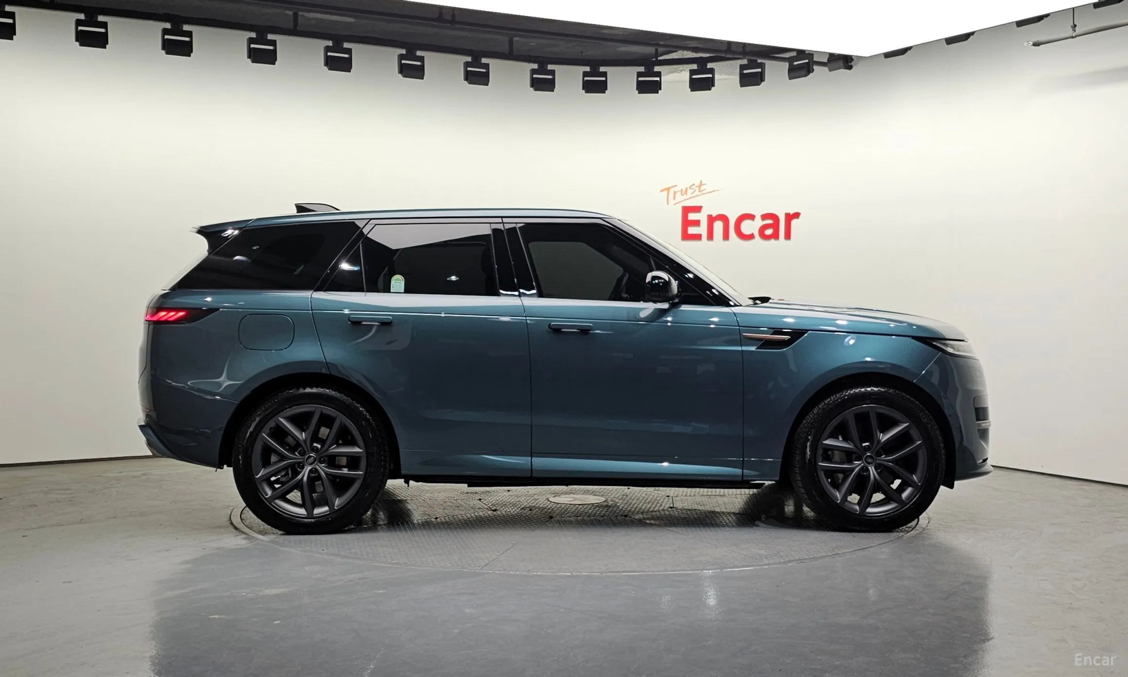 Land Rover Range Rover Sport 3rd Generation превью 6