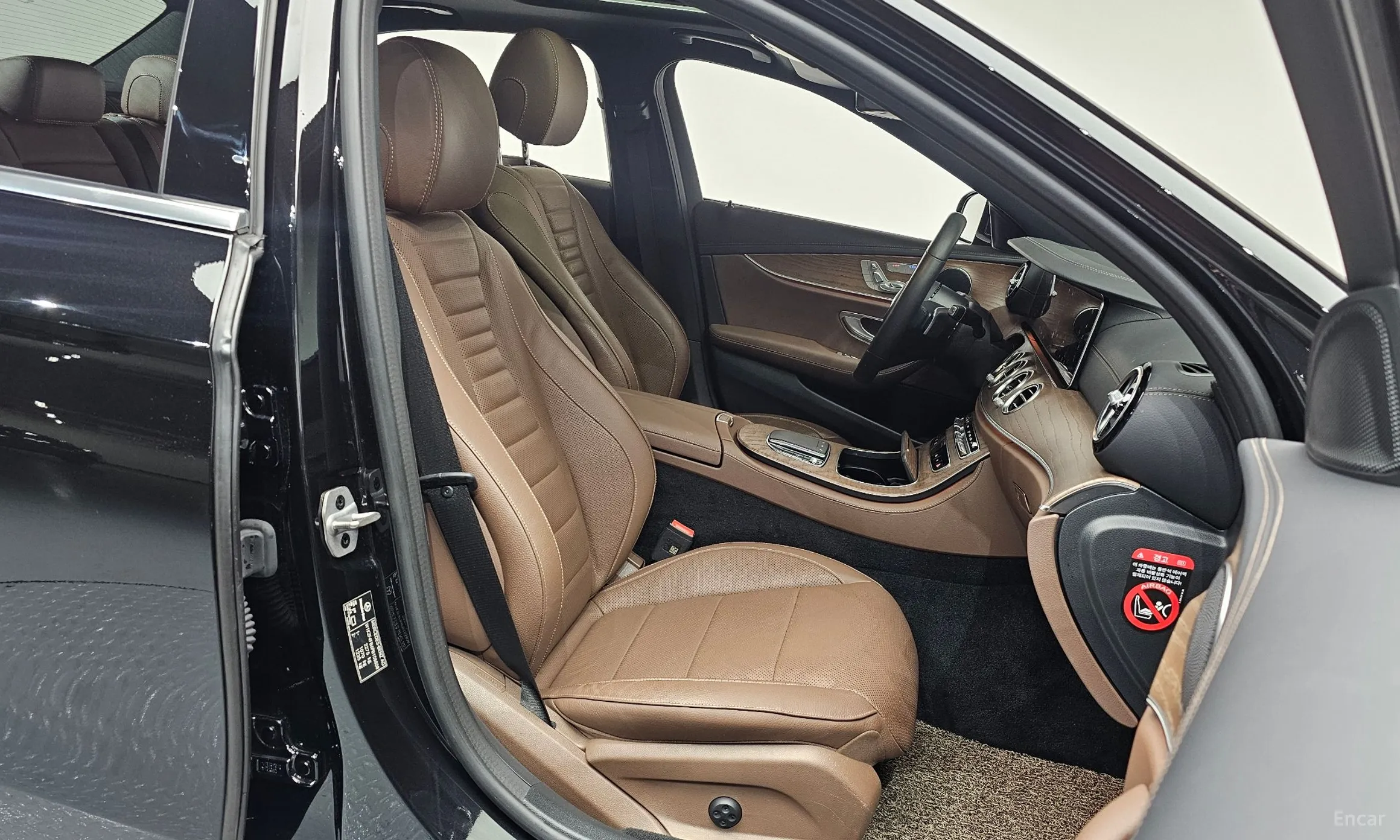 Mercedes Benz E-Class W213 превью 10