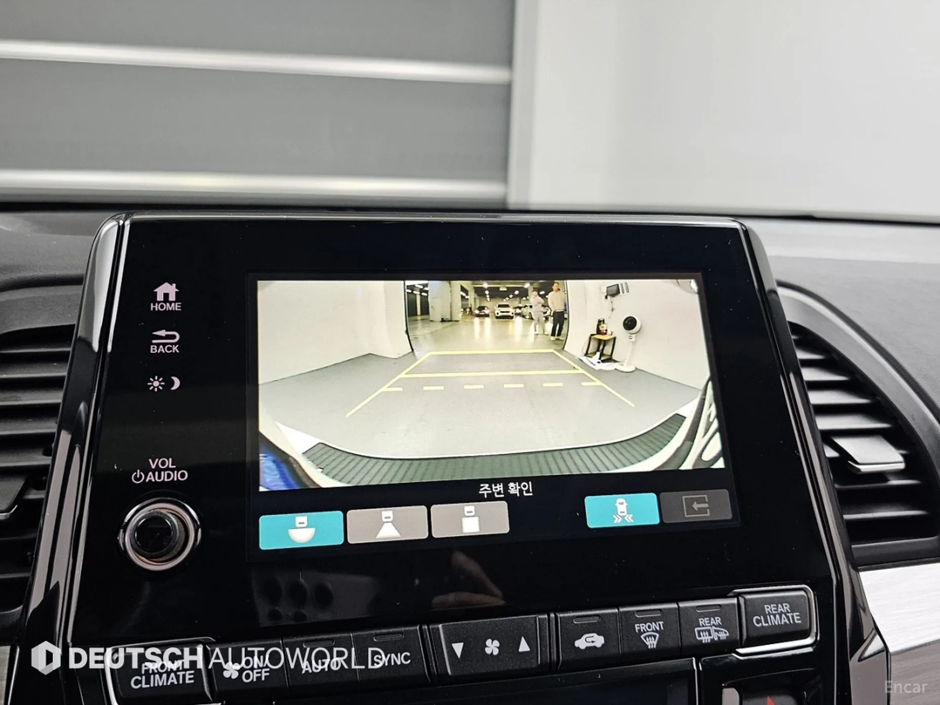 Honda Odyssey превью 15