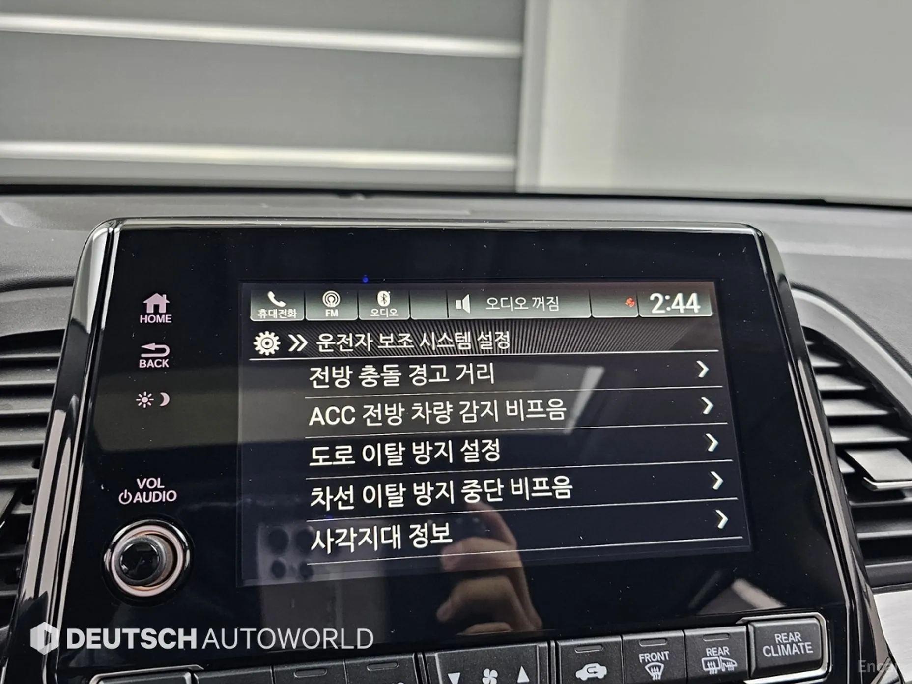 Honda Odyssey превью 17