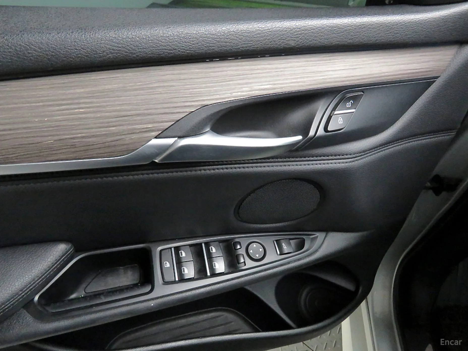 BMW X5 (F15) превью 13