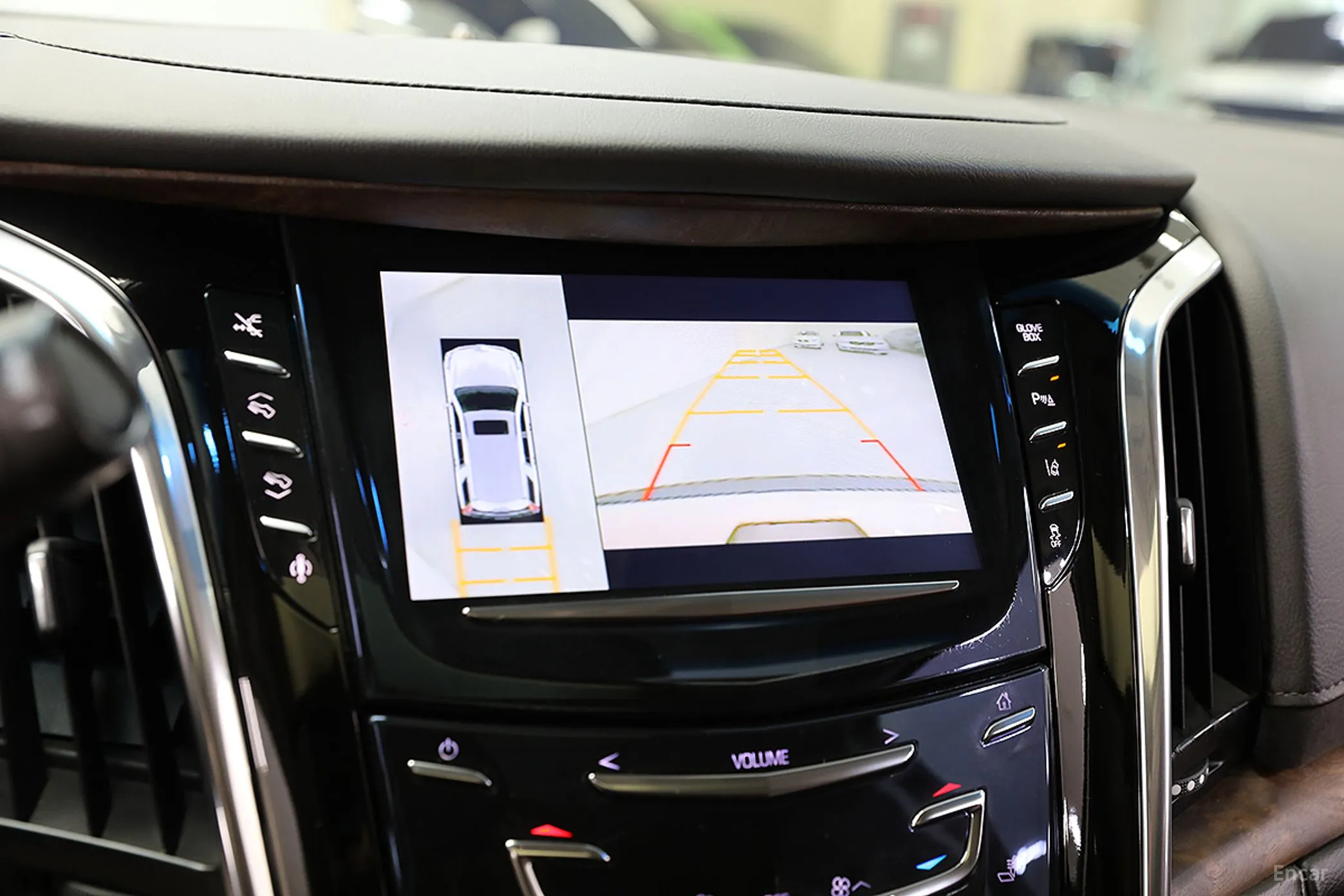 Cadillac Escalade превью 13