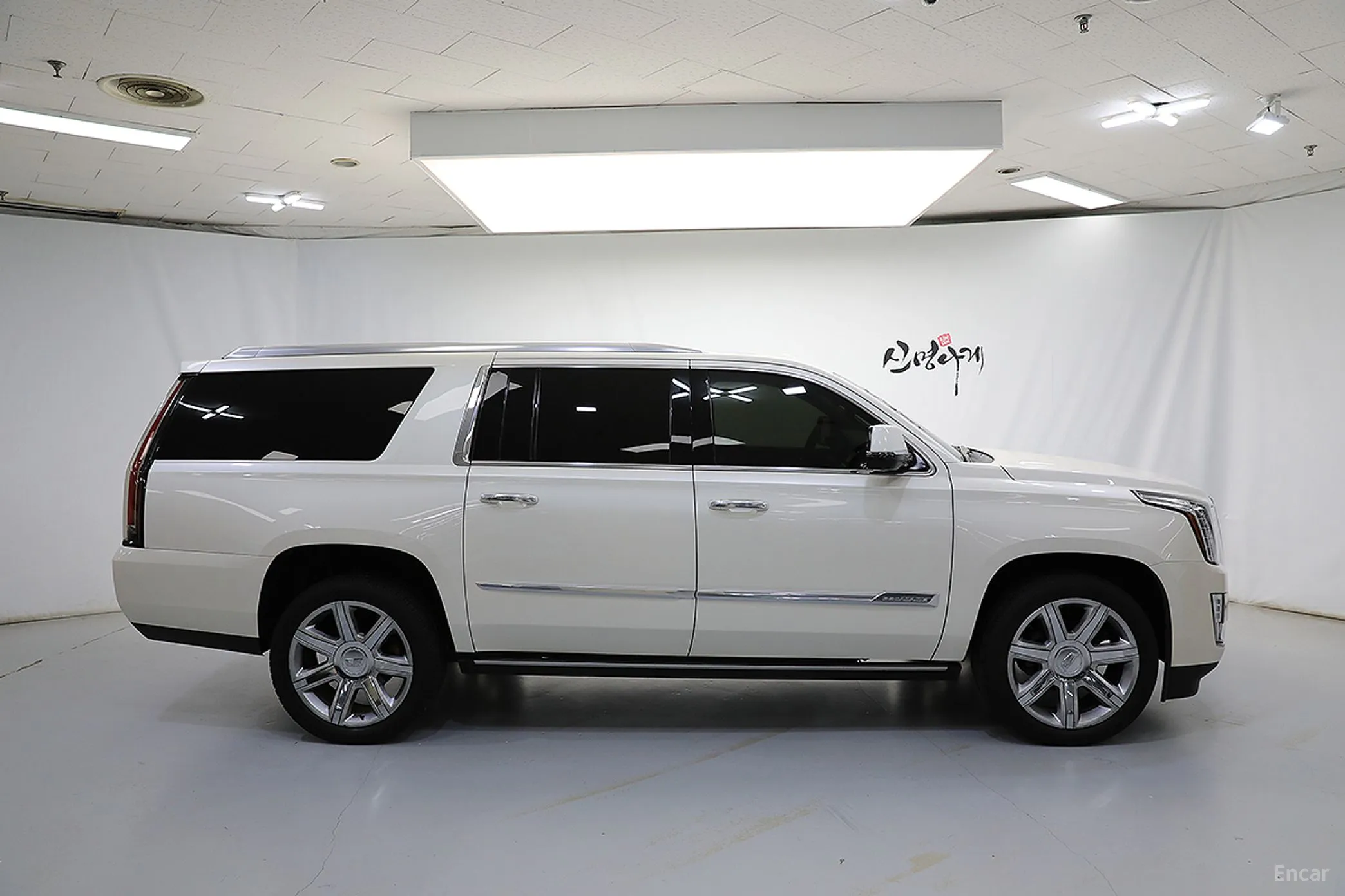 Cadillac Escalade превью 3