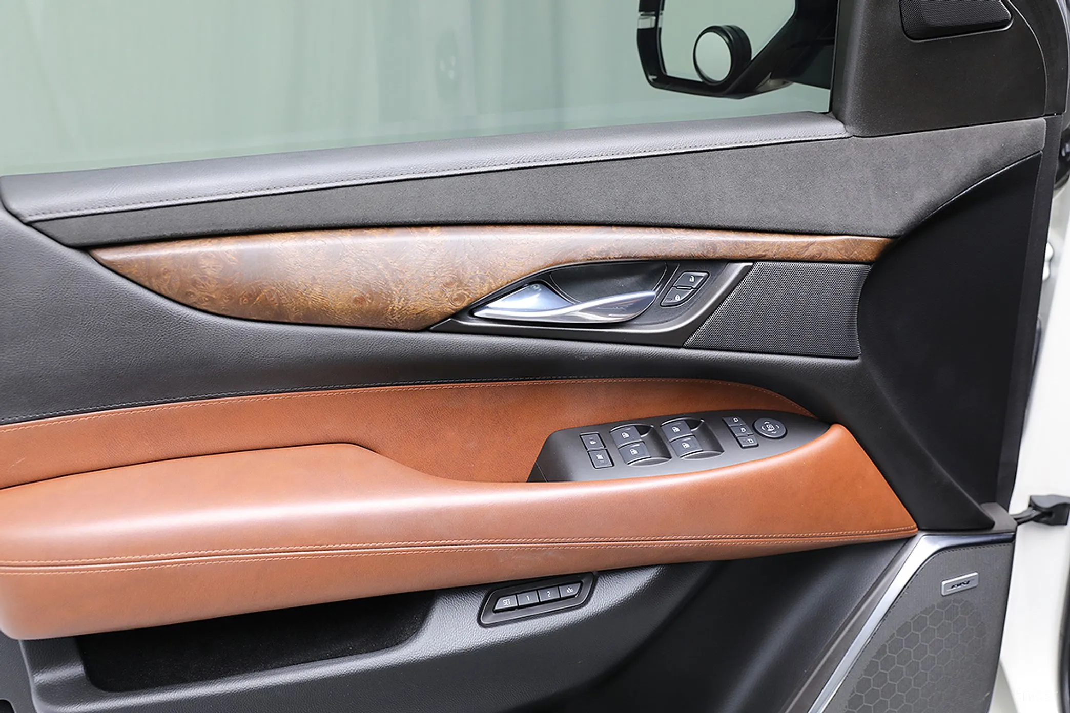 Cadillac Escalade превью 5