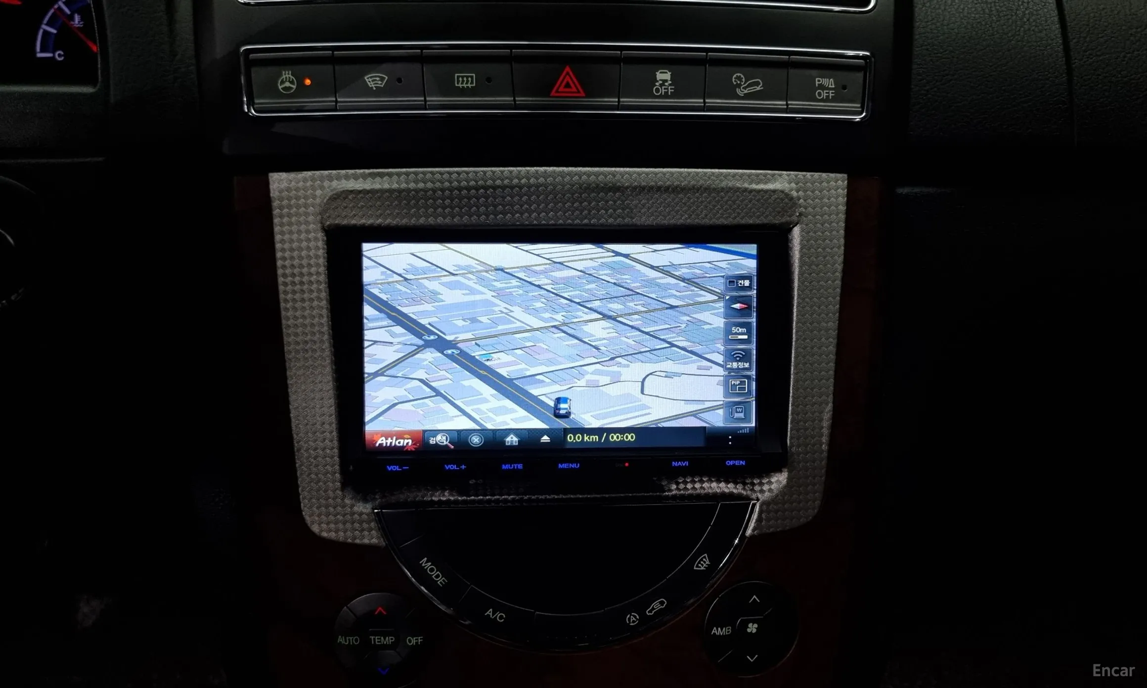 KG Mobility (SsangYong) Rexton W превью 15