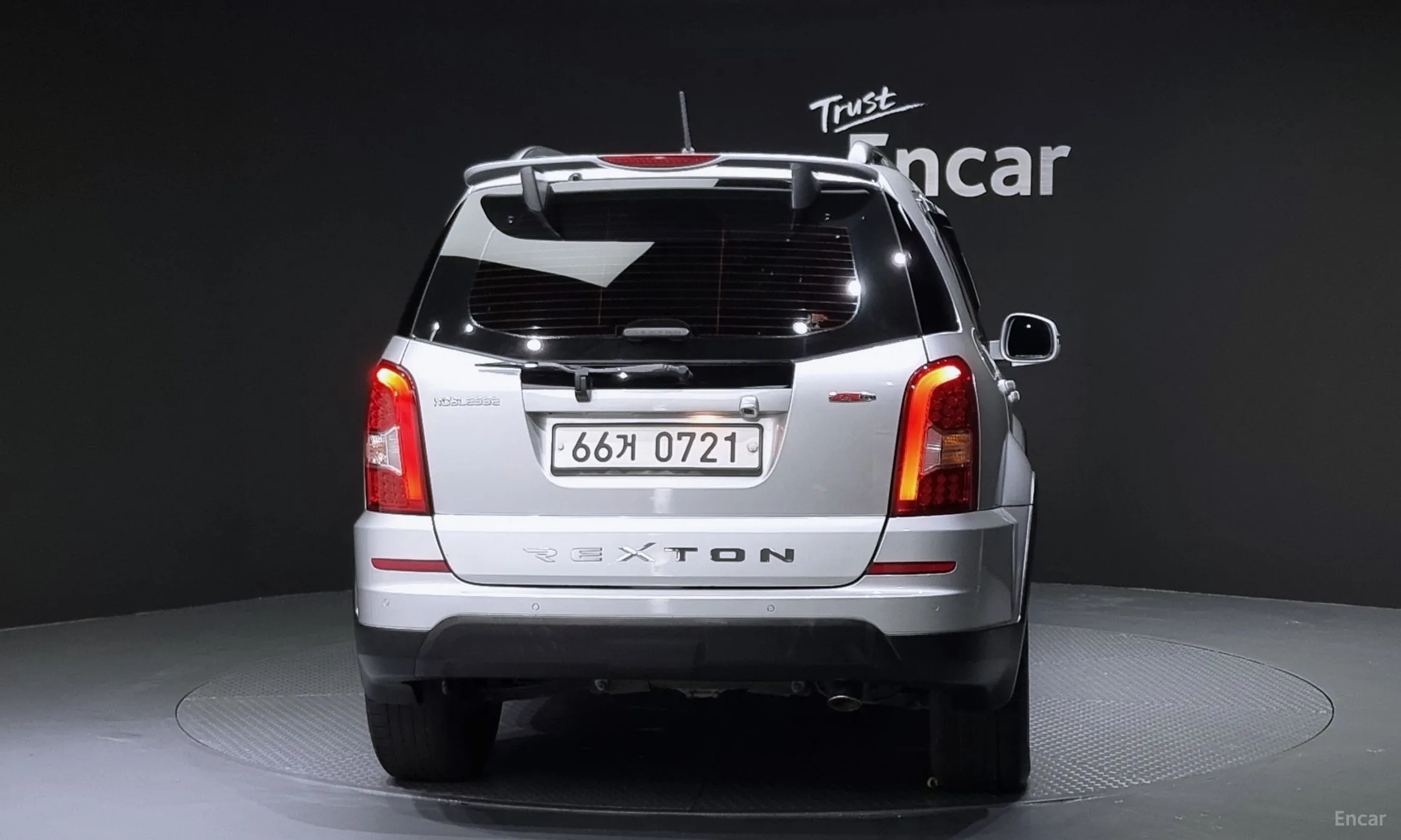 KG Mobility (SsangYong) Rexton W превью 4