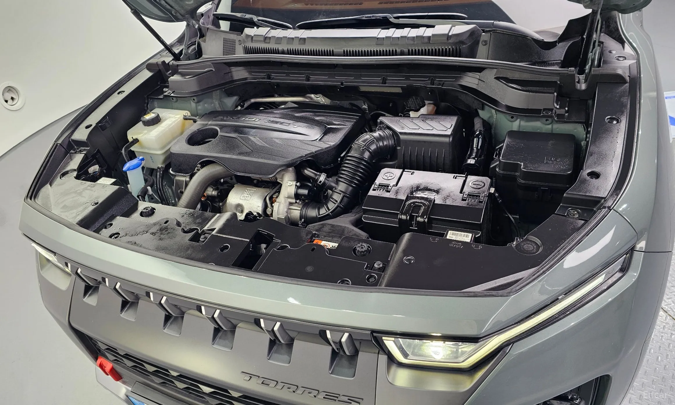 KG Mobility (SsangYong) Torres превью 6