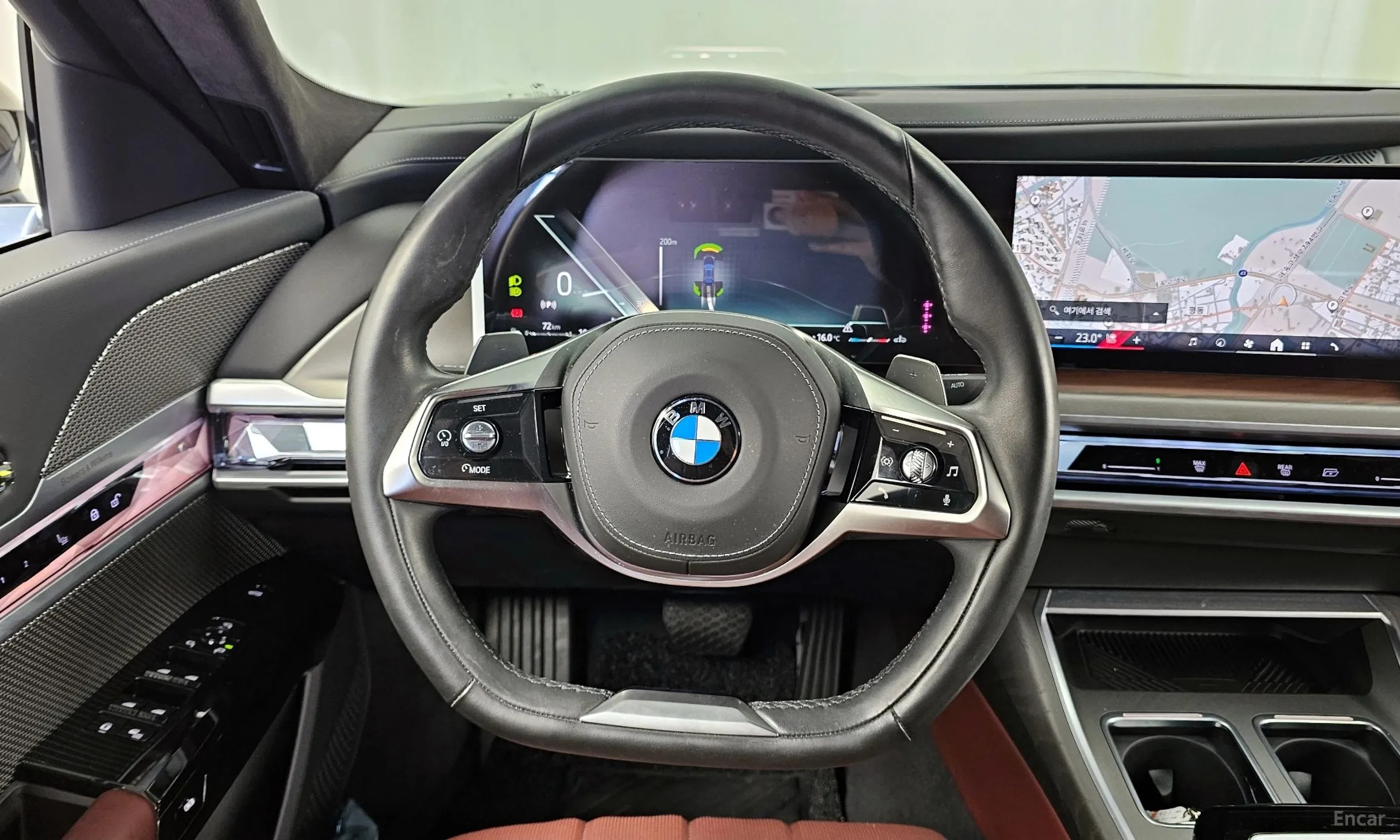 BMW 7 Series (G70) превью 13