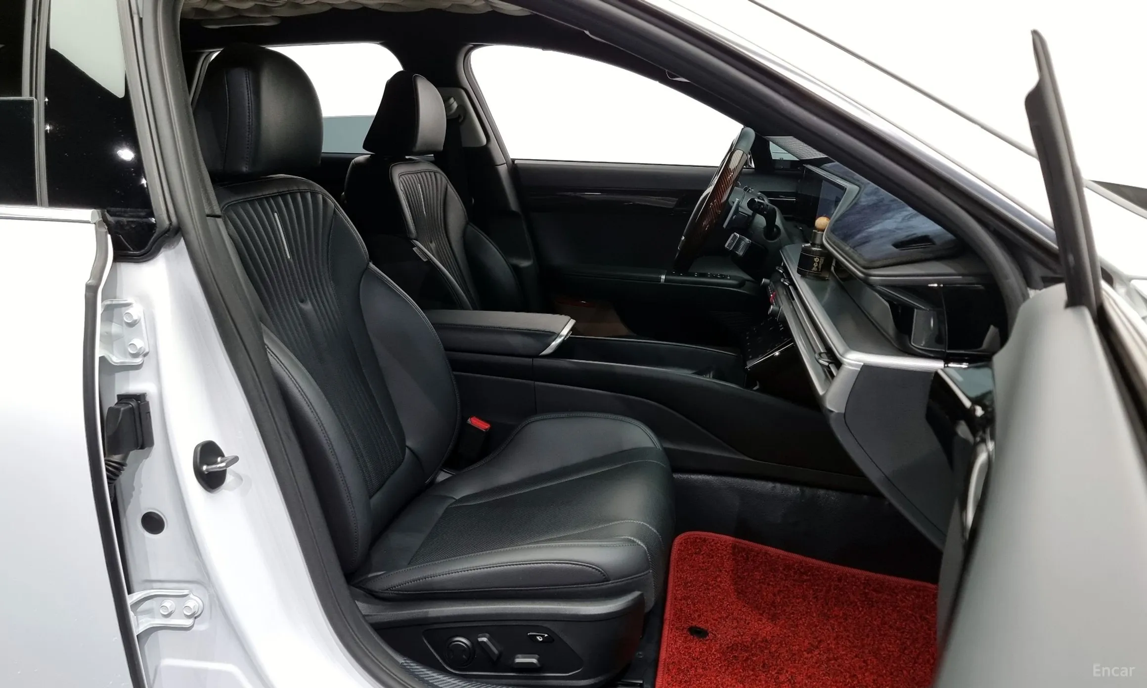 Hyundai Grandeur (GN7) превью 11