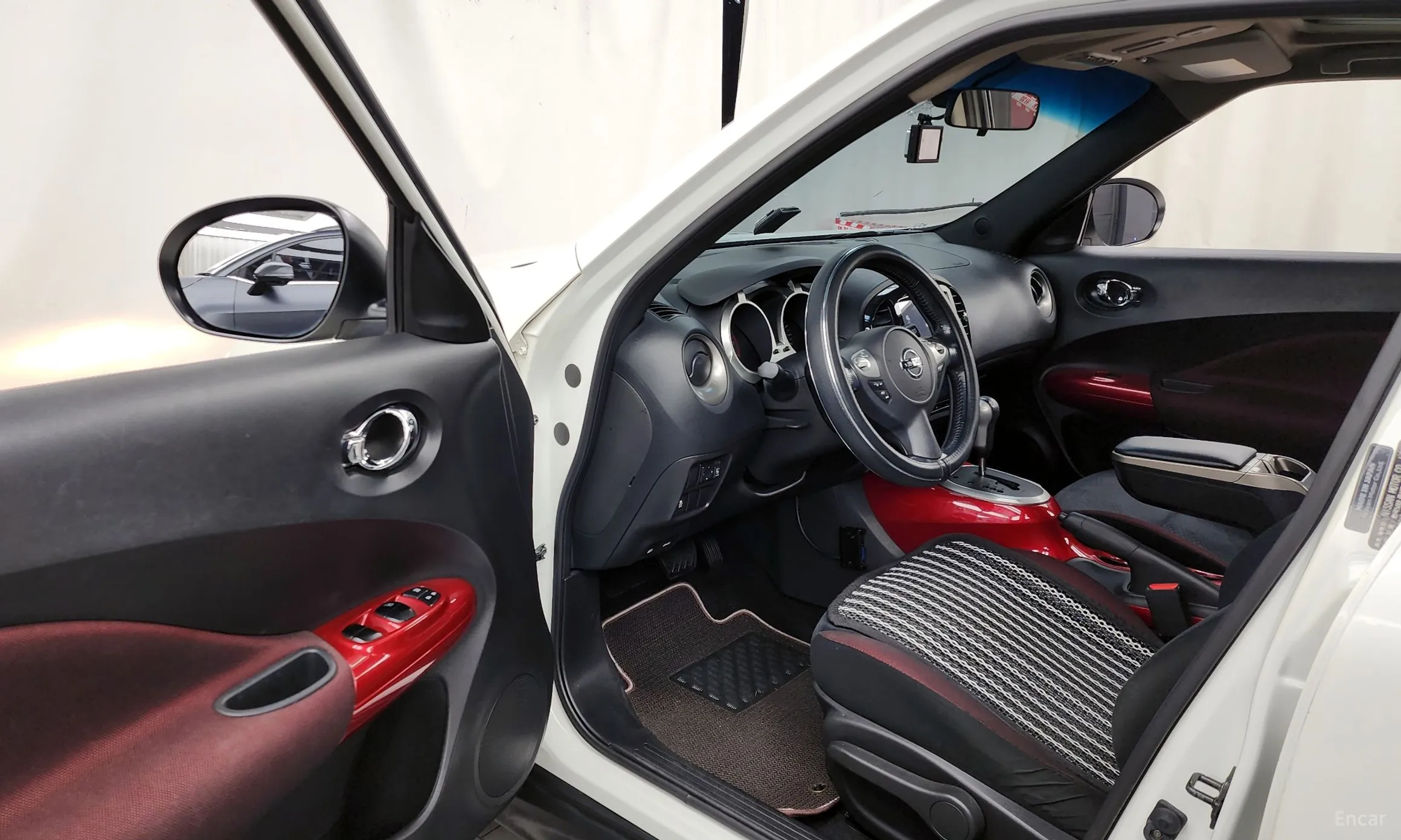 Nissan Juke превью 10