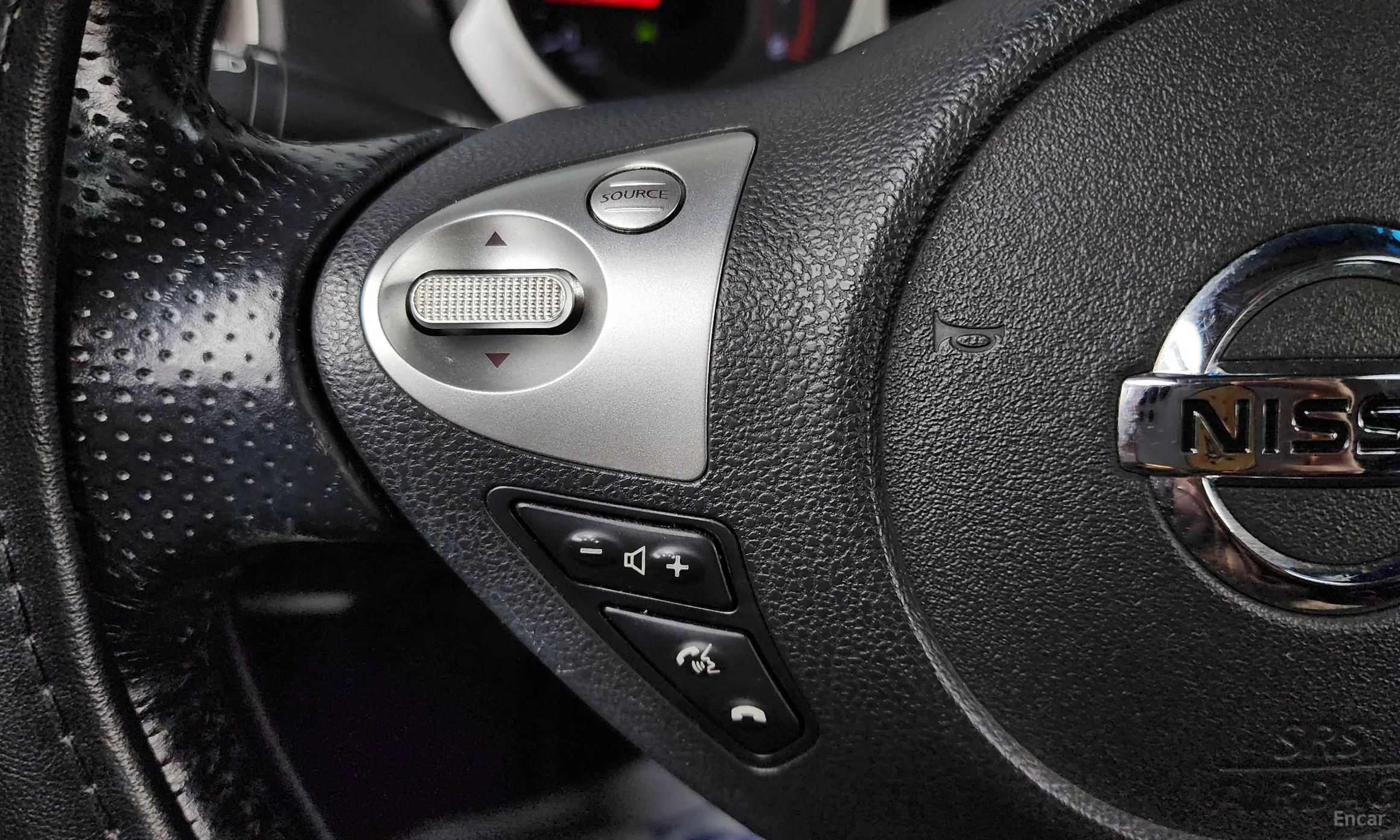 Nissan Juke превью 17