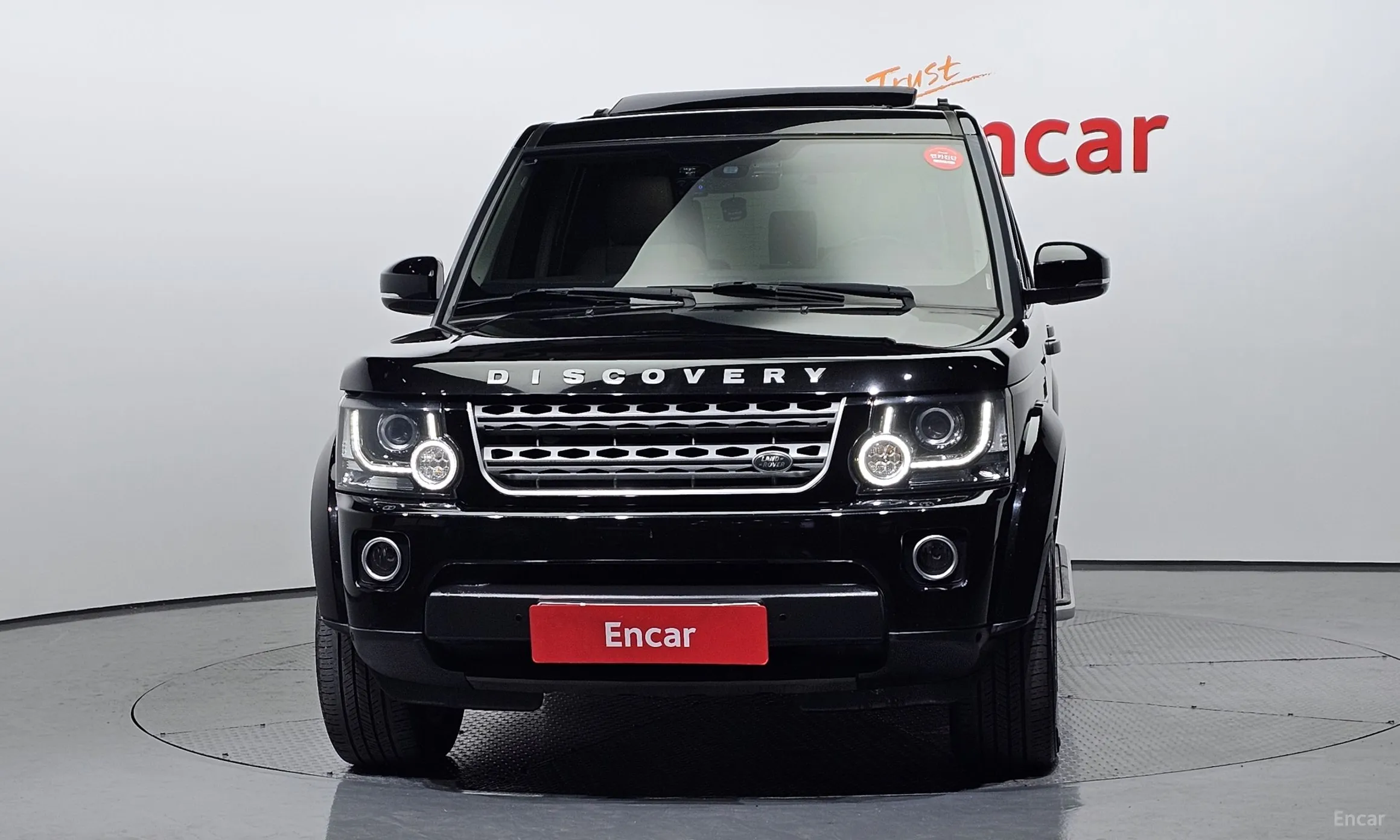 Land Rover Discovery 4 превью 3