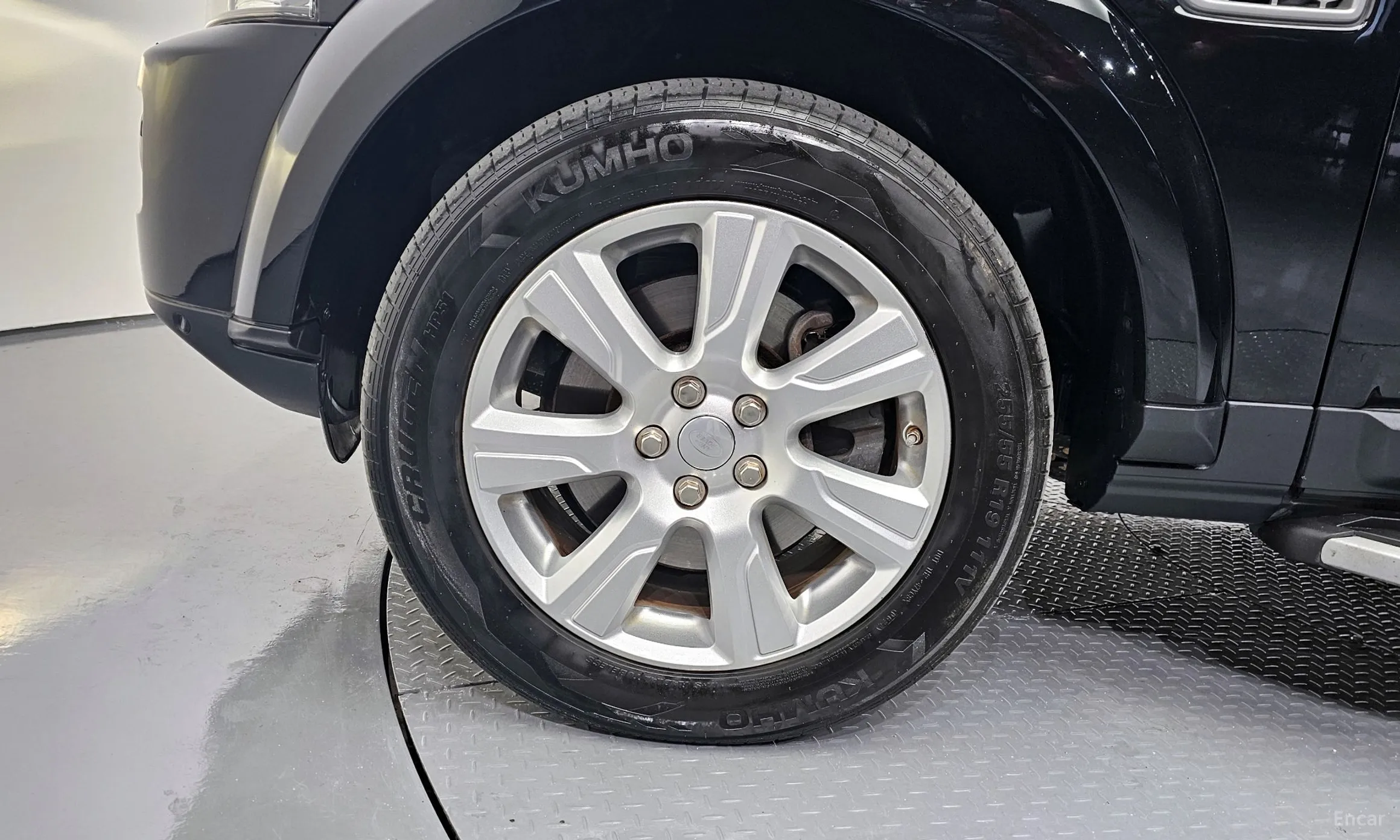 Land Rover Discovery 4 превью 5