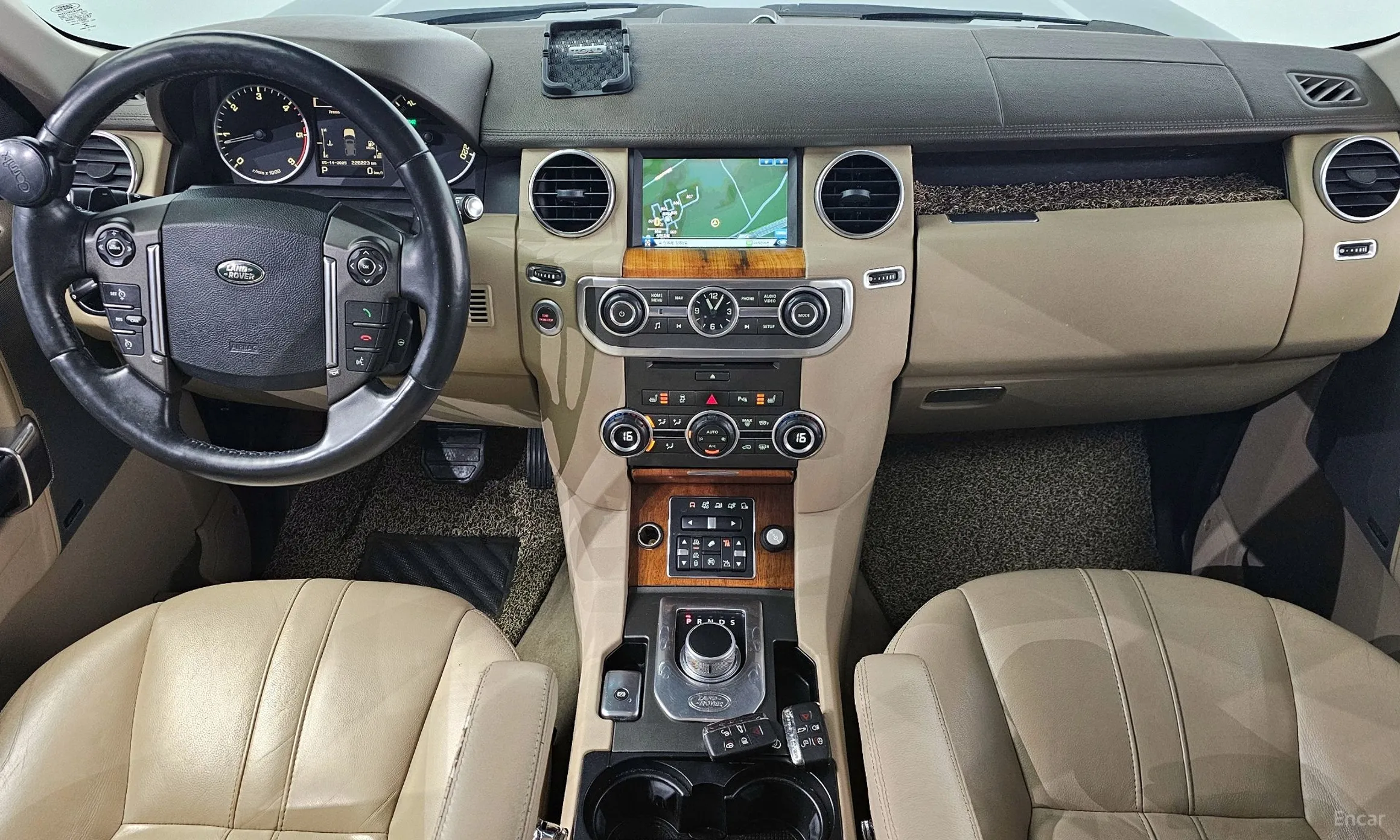 Land Rover Discovery 4 превью 7