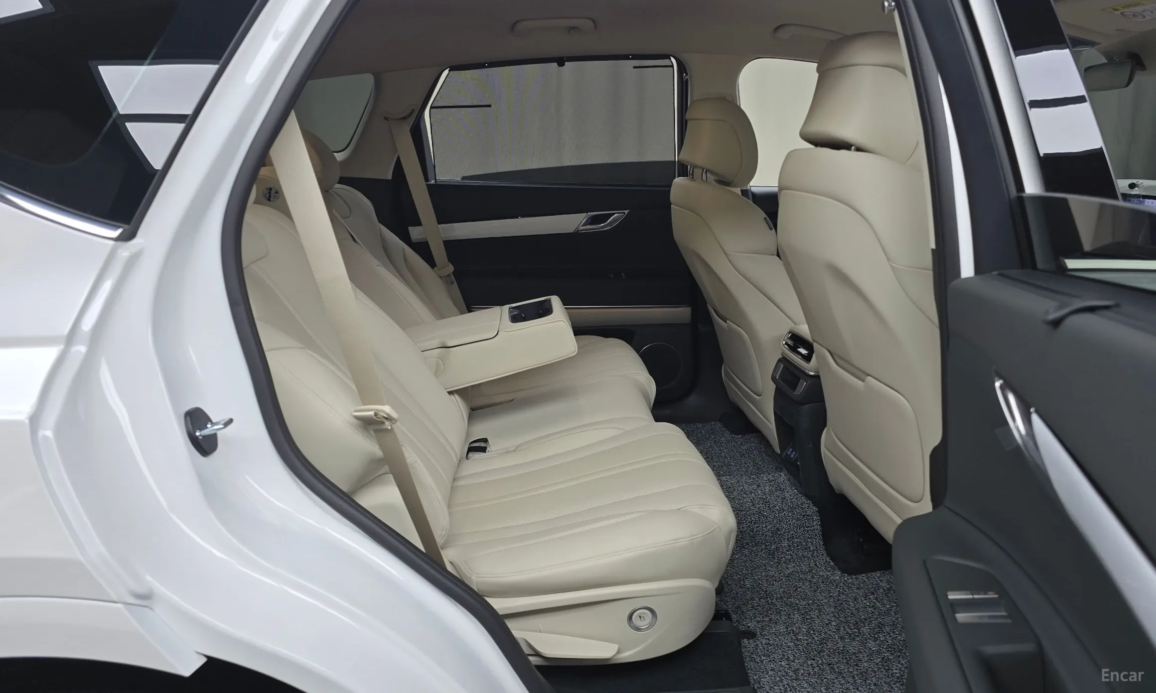 Genesis GV80 превью 12