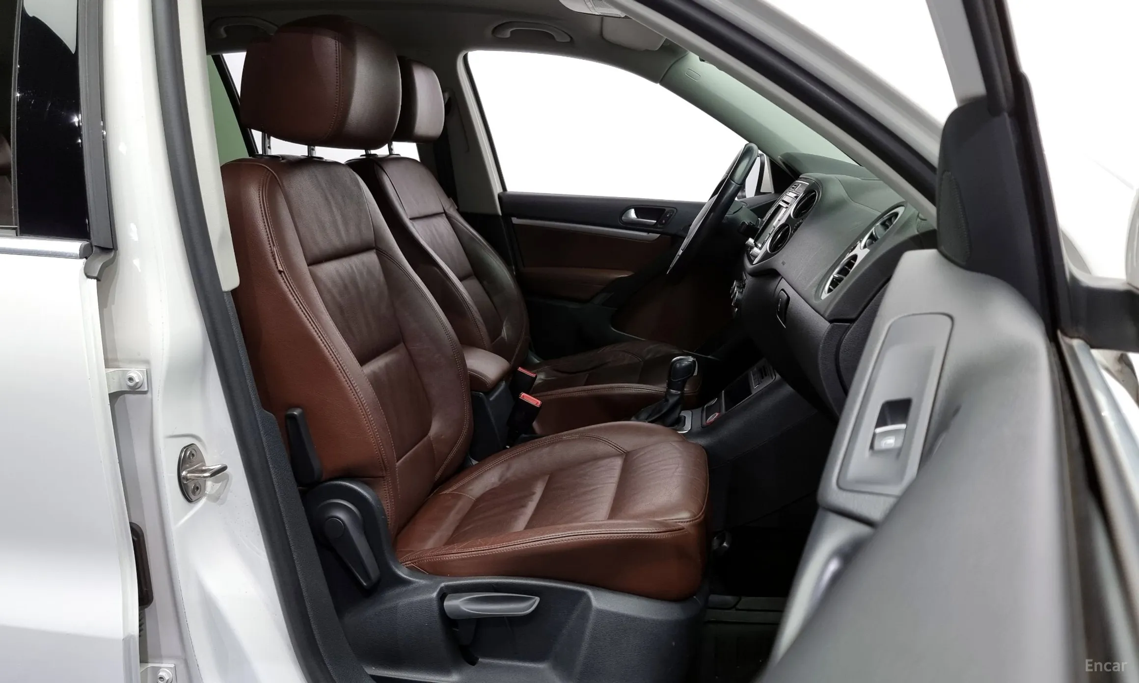 Volkswagen New Tiguan превью 11