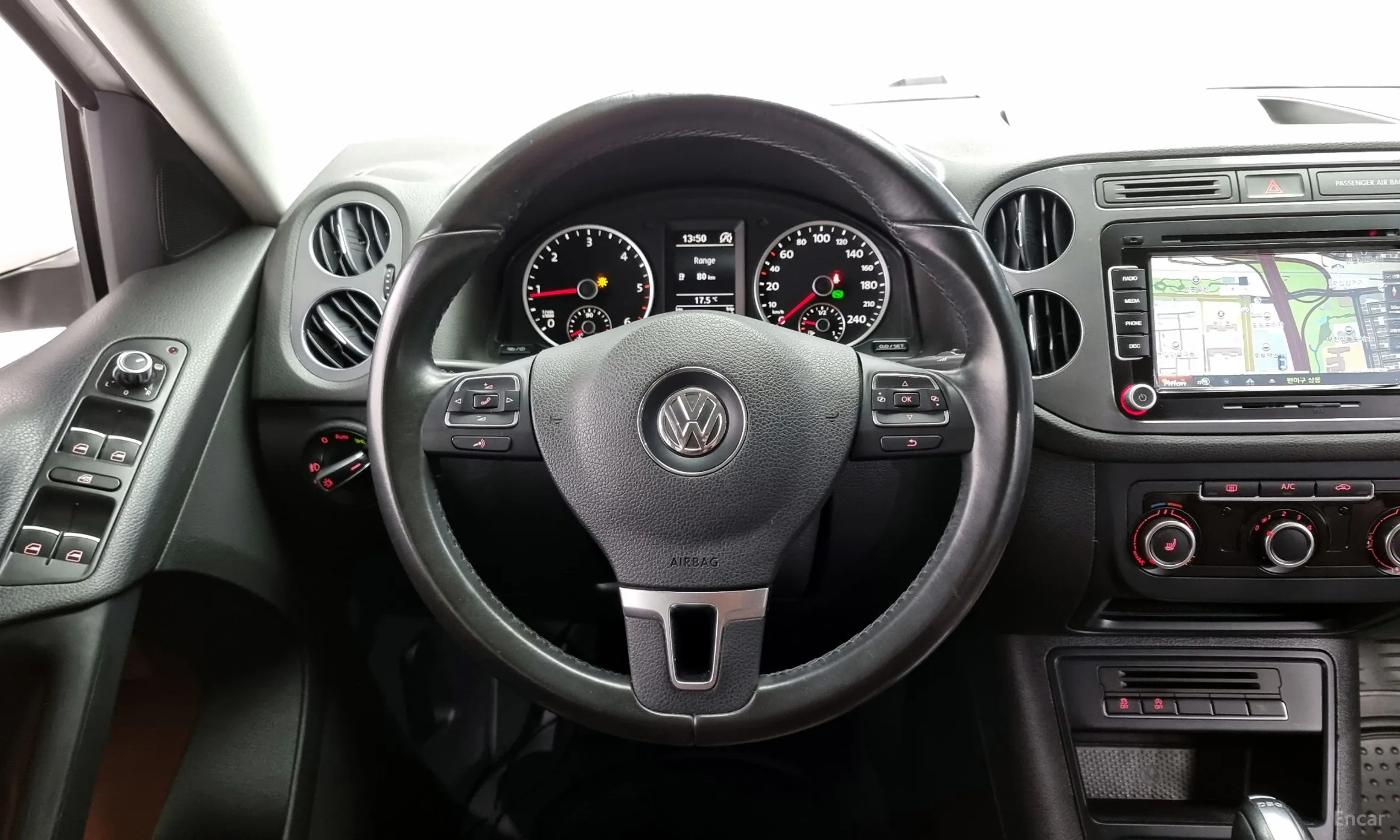 Volkswagen New Tiguan превью 13