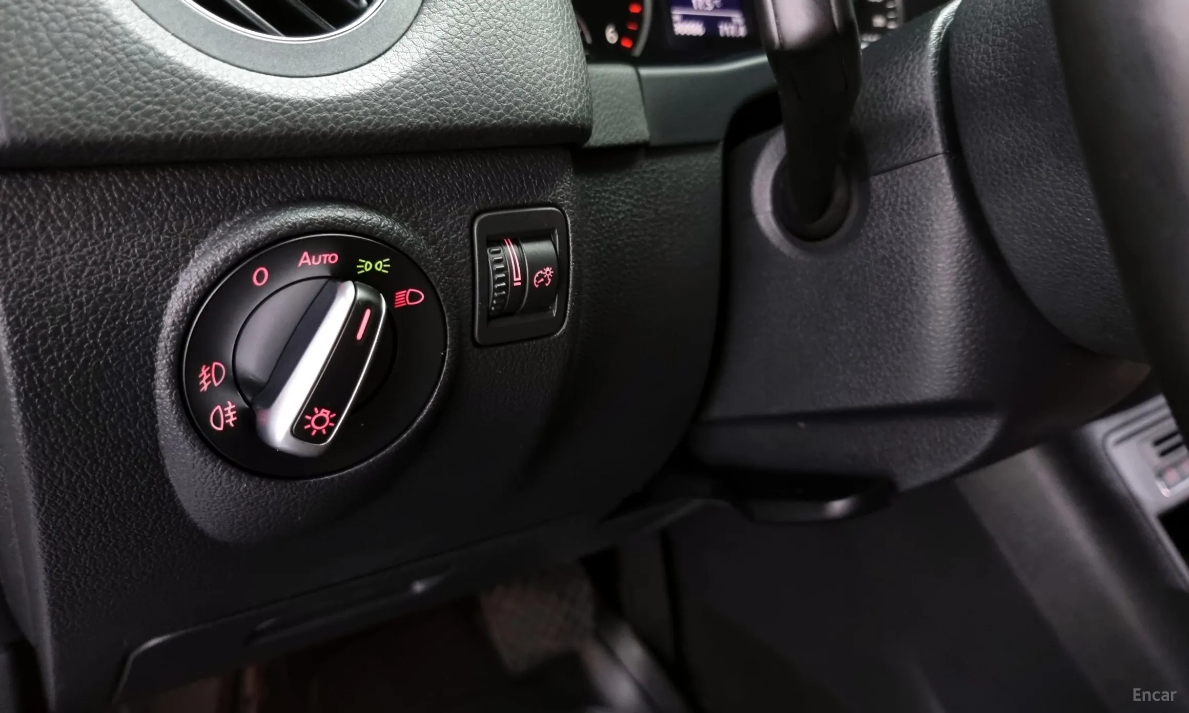 Volkswagen New Tiguan превью 17