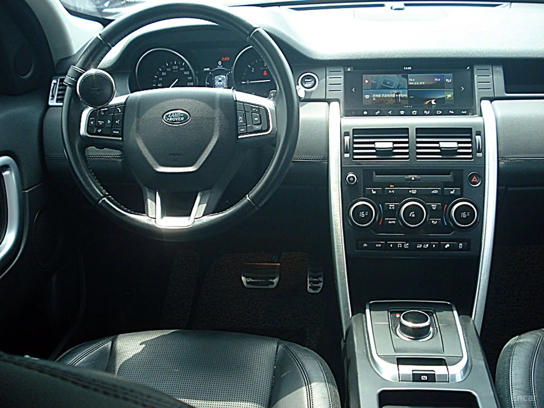 Land Rover Discovery Sports превью 17