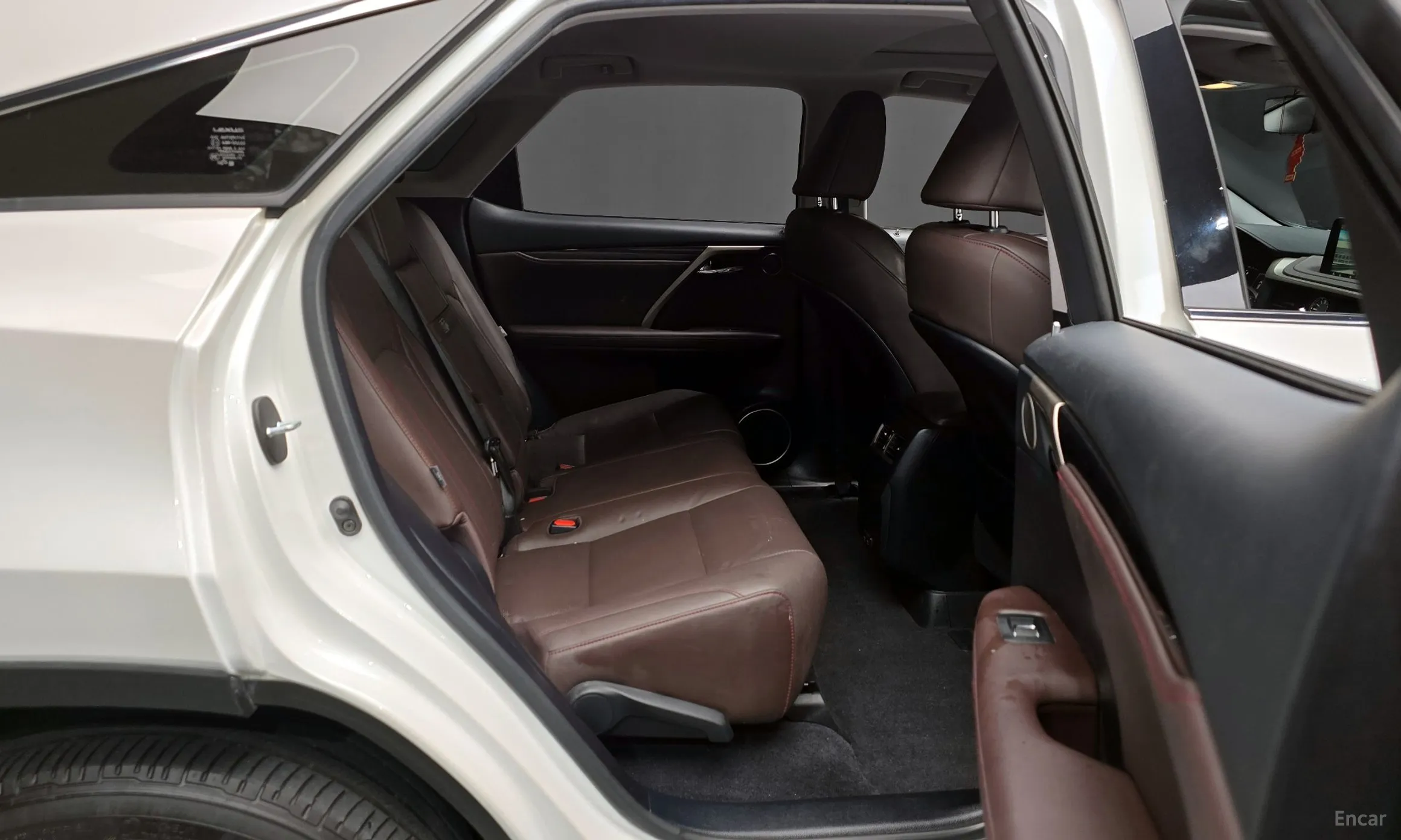 Lexus RX450h Gen 4 превью 12