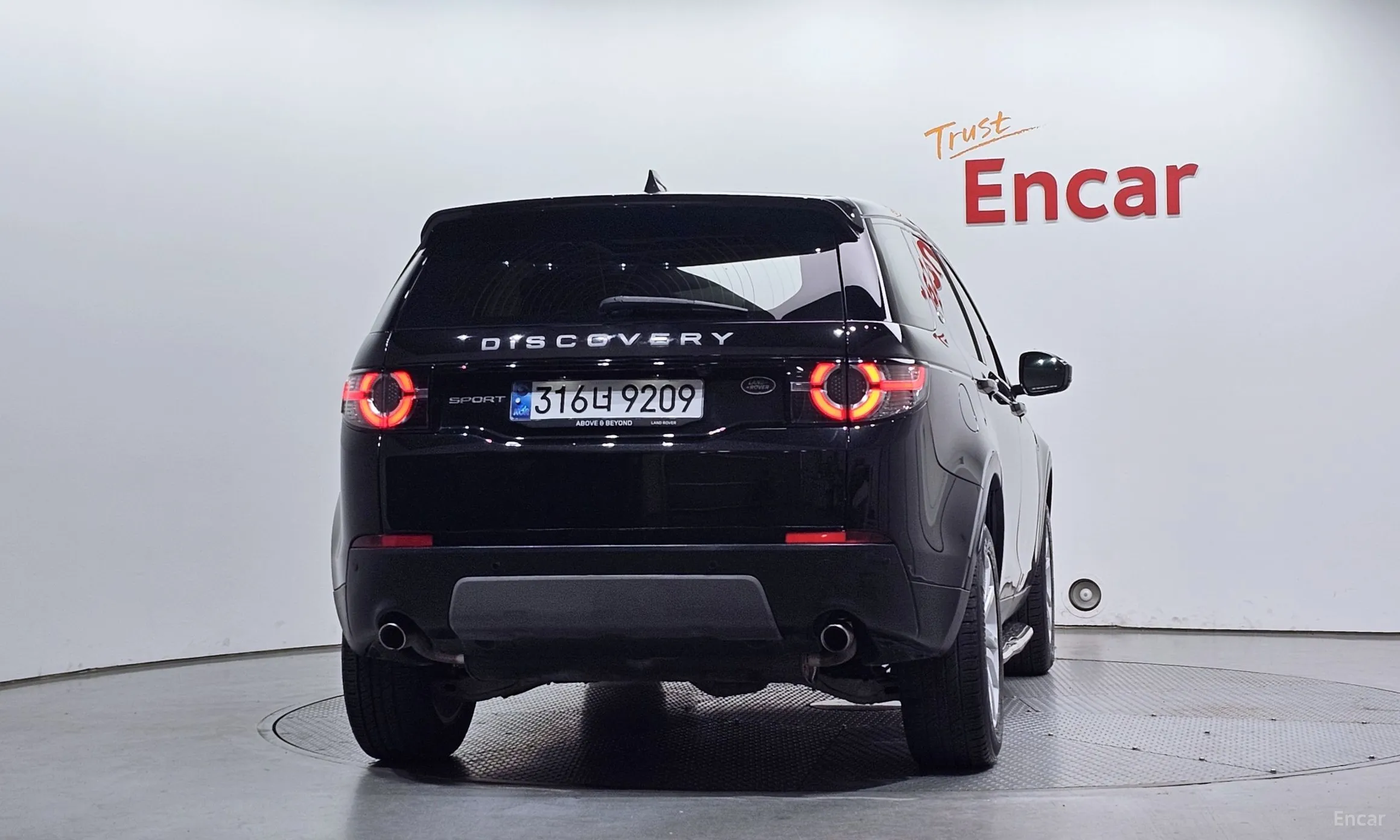Land Rover Discovery Sports превью 4