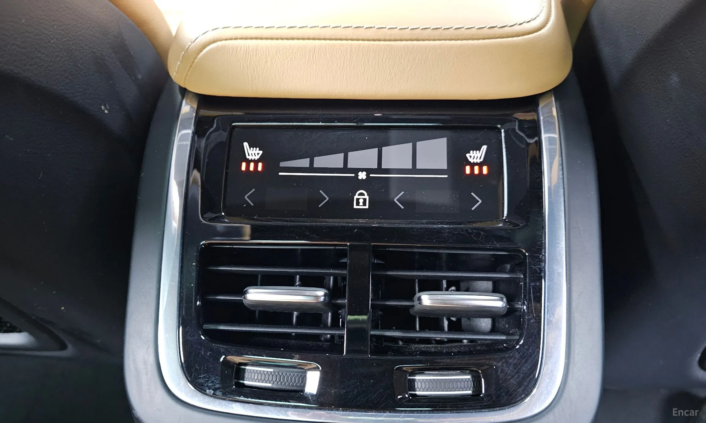 Volvo XC60 Gen 2 превью 18