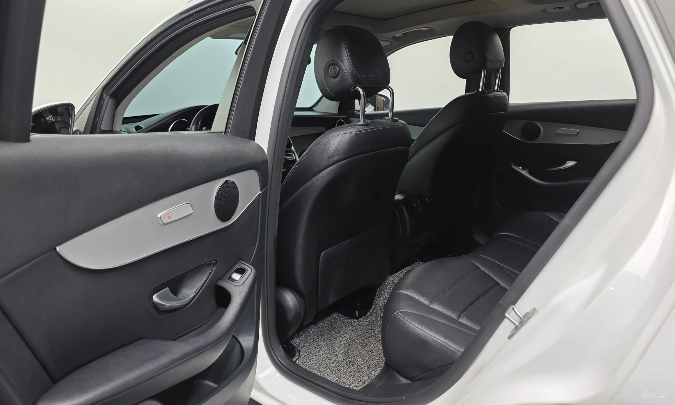 Mercedes Benz GLC-Class X253 превью 17