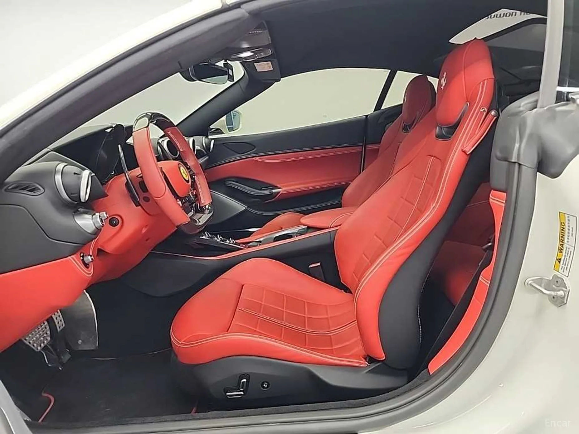 Ferrari Portofino превью 12