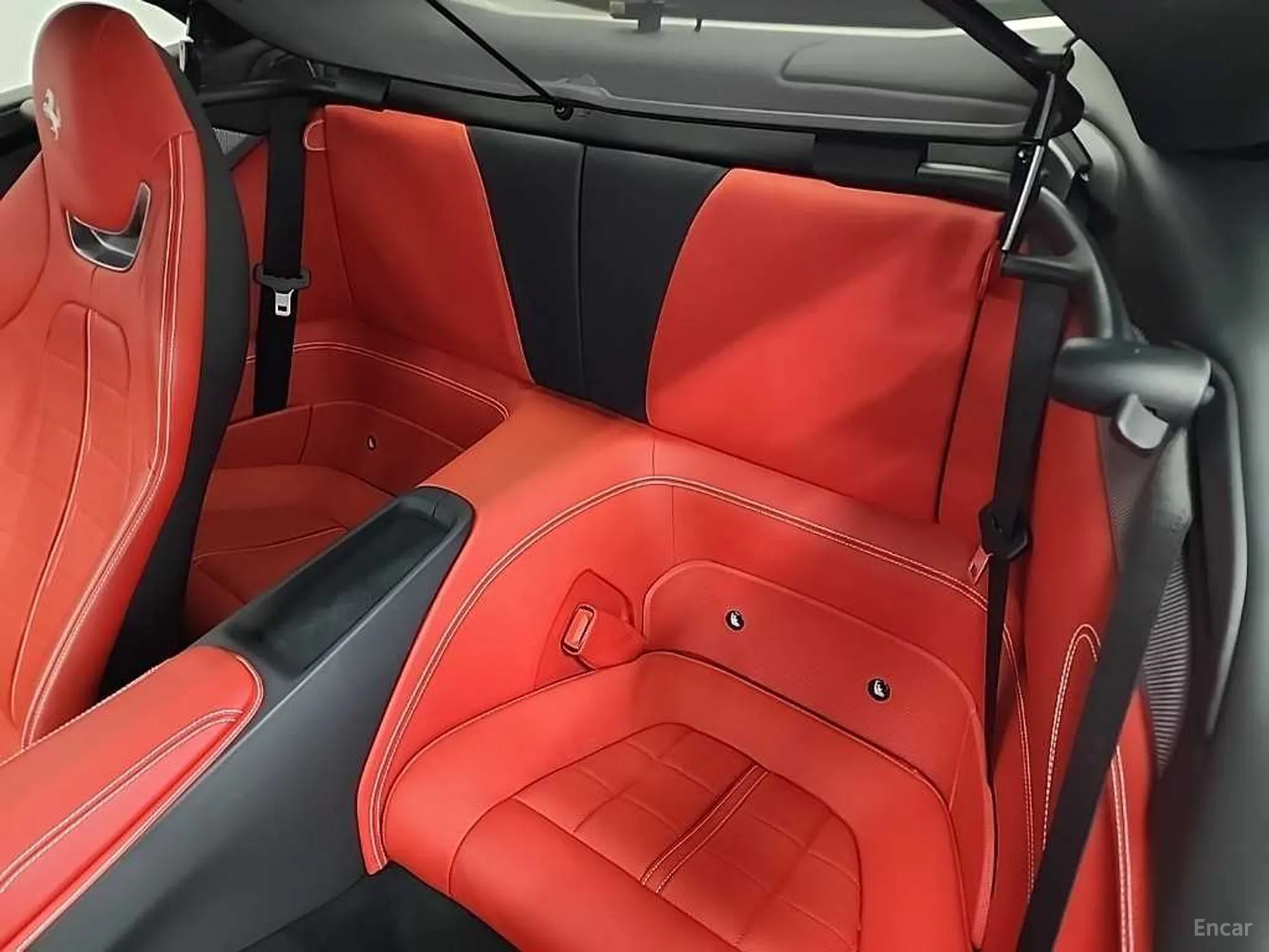 Ferrari Portofino превью 13
