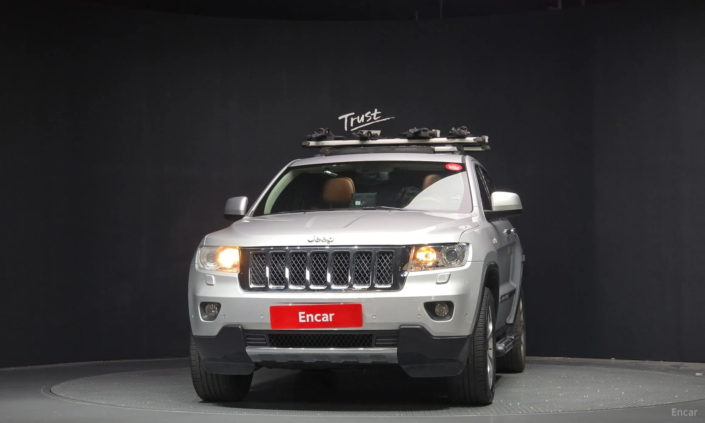 Jeep Grand Cherokee превью 3