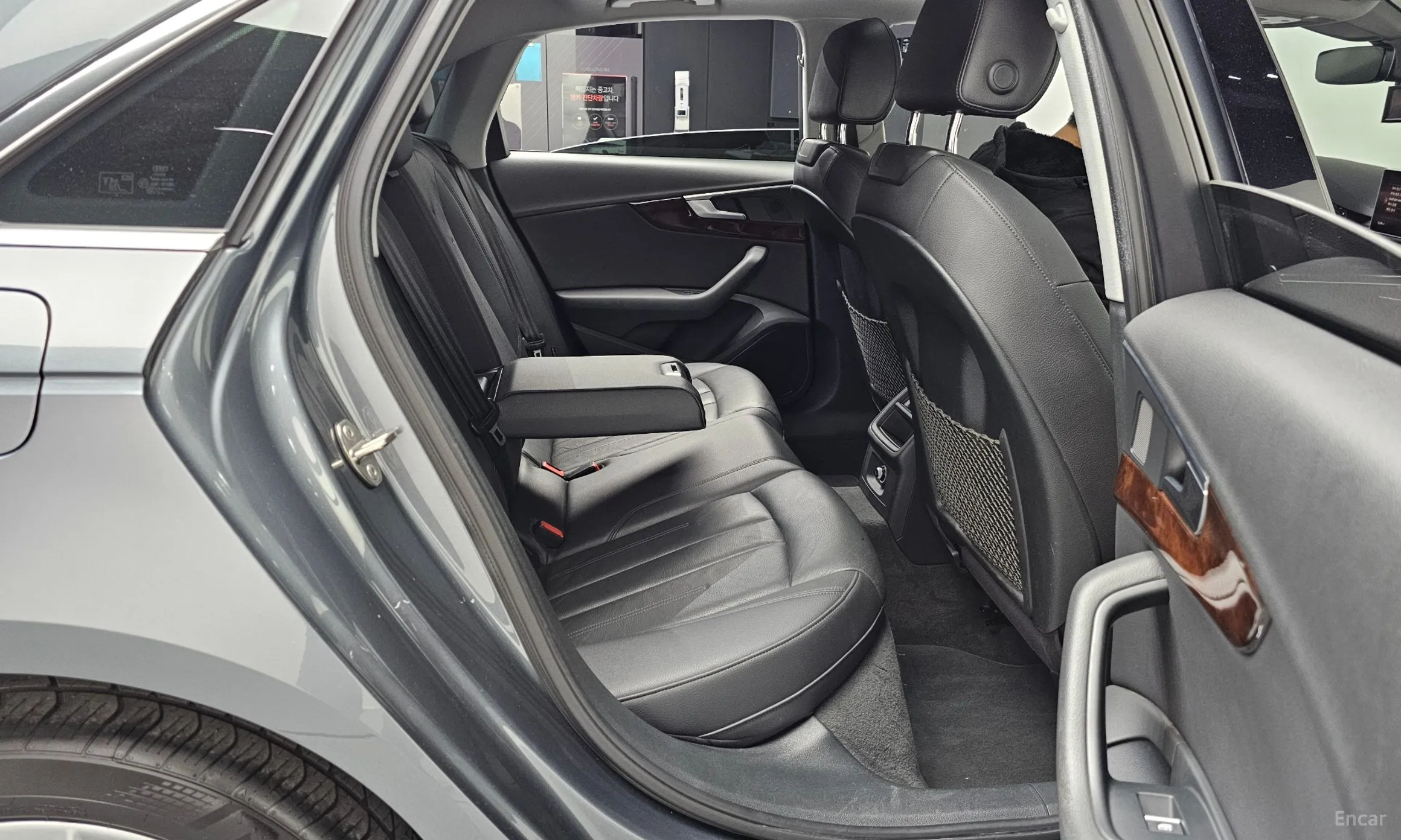 Audi A4 (B9) превью 12