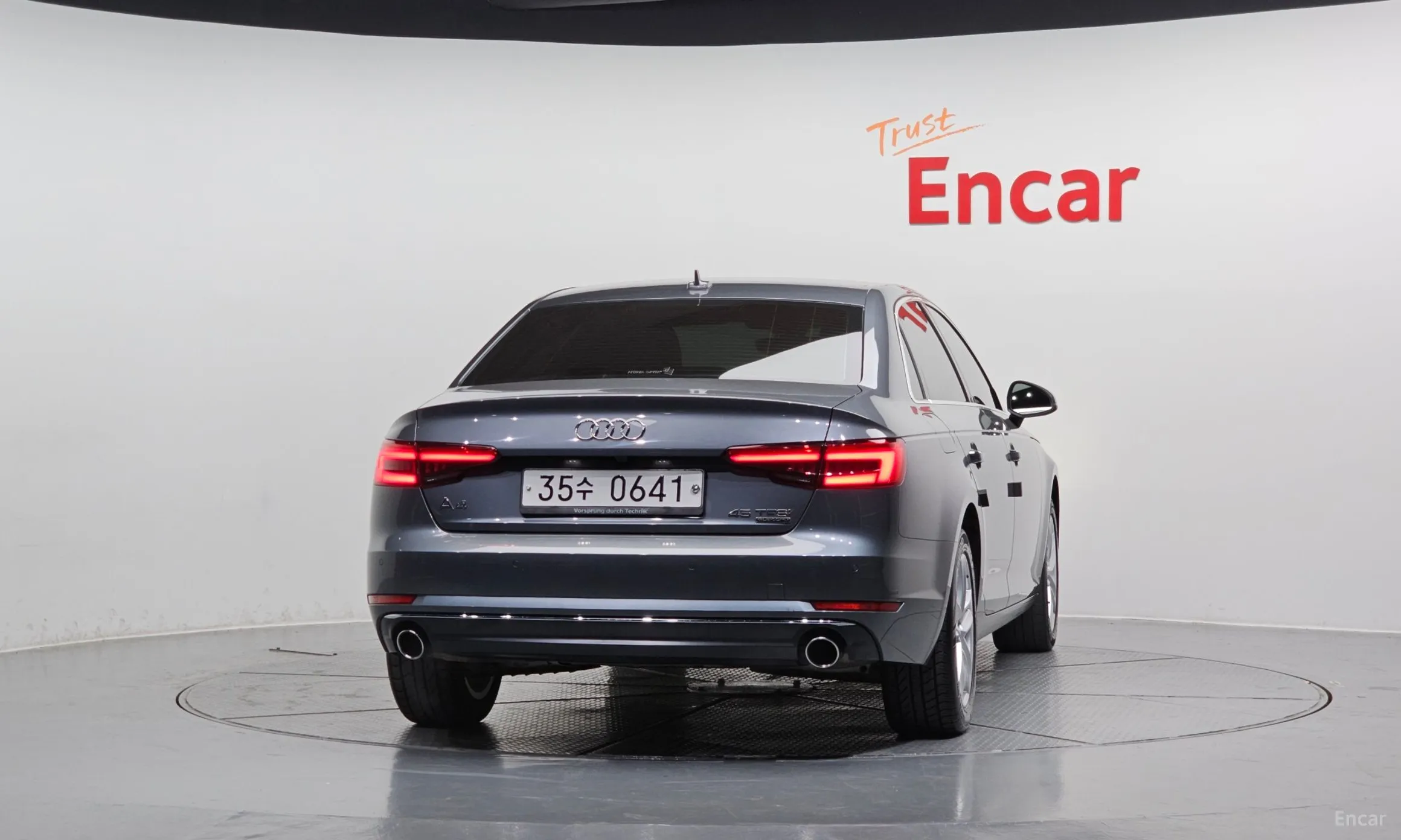 Audi A4 (B9) превью 4