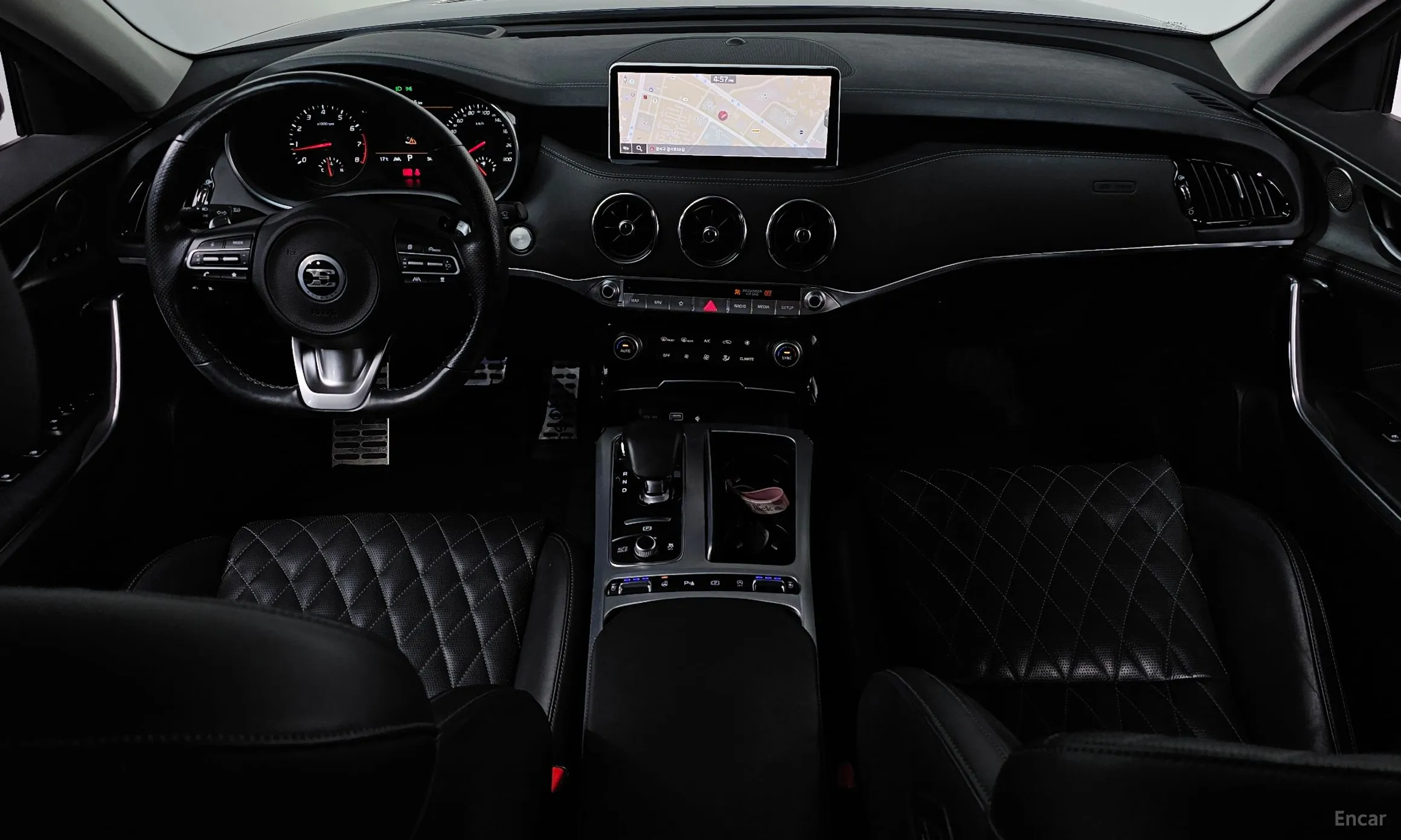 Kia Stinger Master превью 7