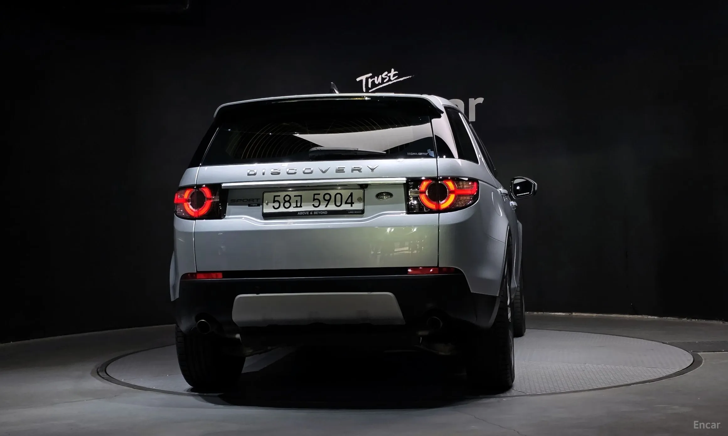 Land Rover Discovery Sports превью 4