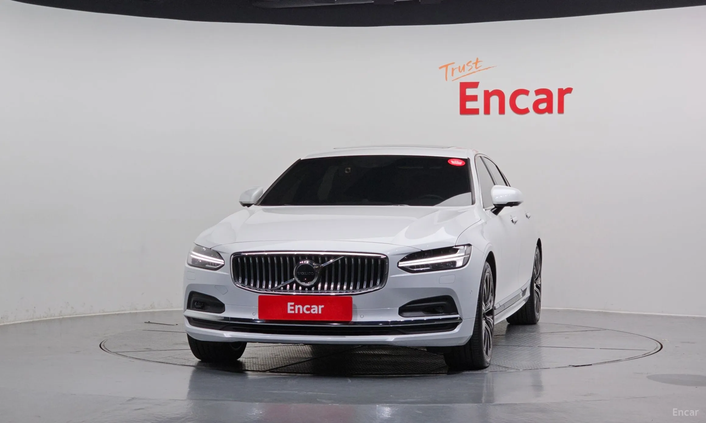 Volvo S90 превью 3