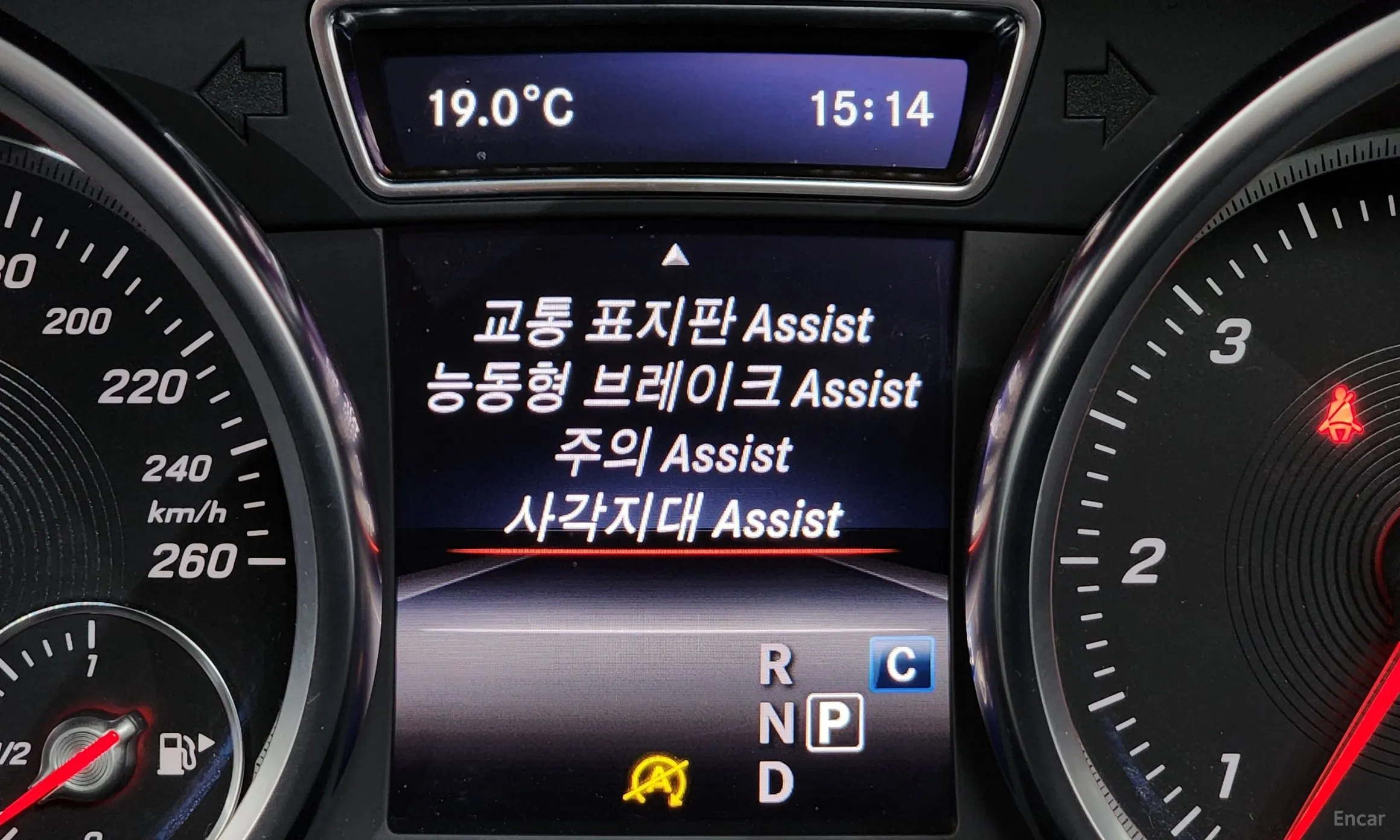 Mercedes Benz GLE-Class W166 превью 16