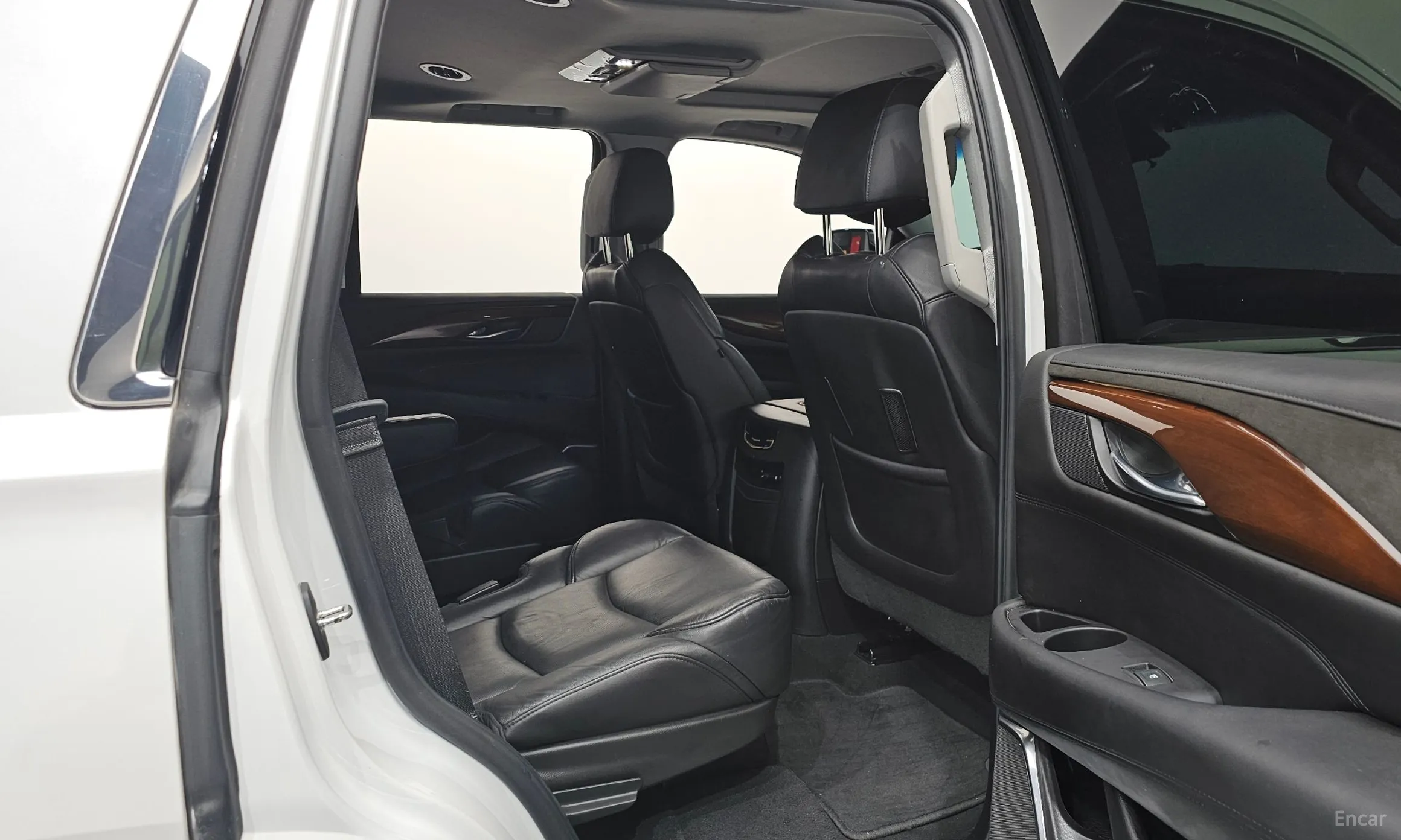 Cadillac Escalade превью 12