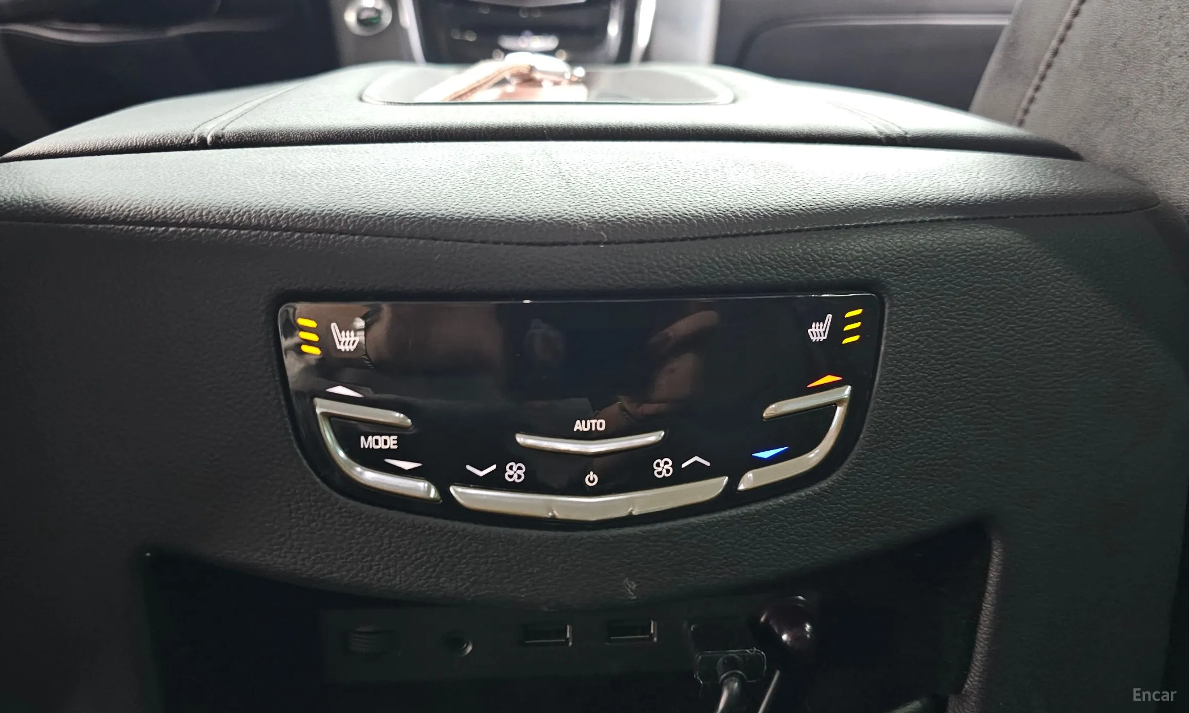 Cadillac Escalade превью 18