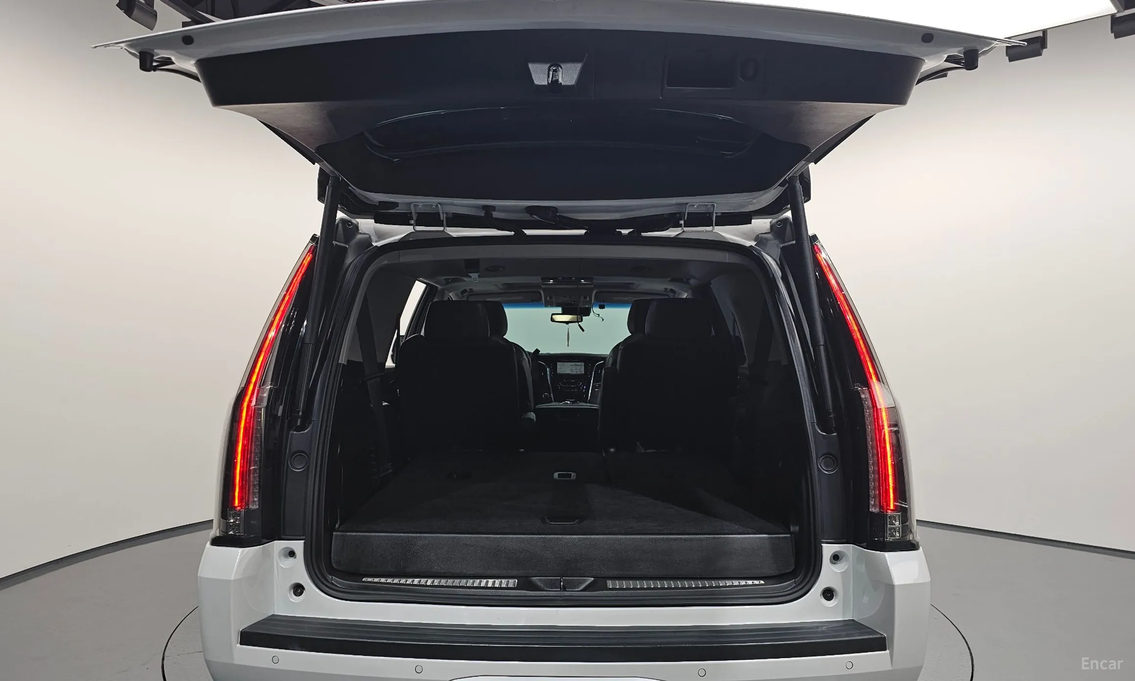 Cadillac Escalade превью 20