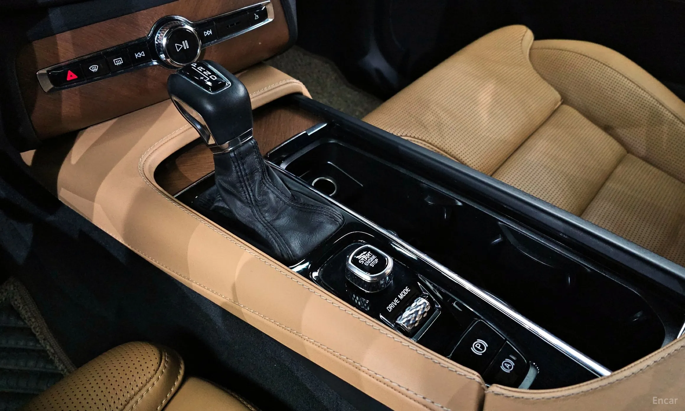Volvo XC90 Gen 2 превью 9